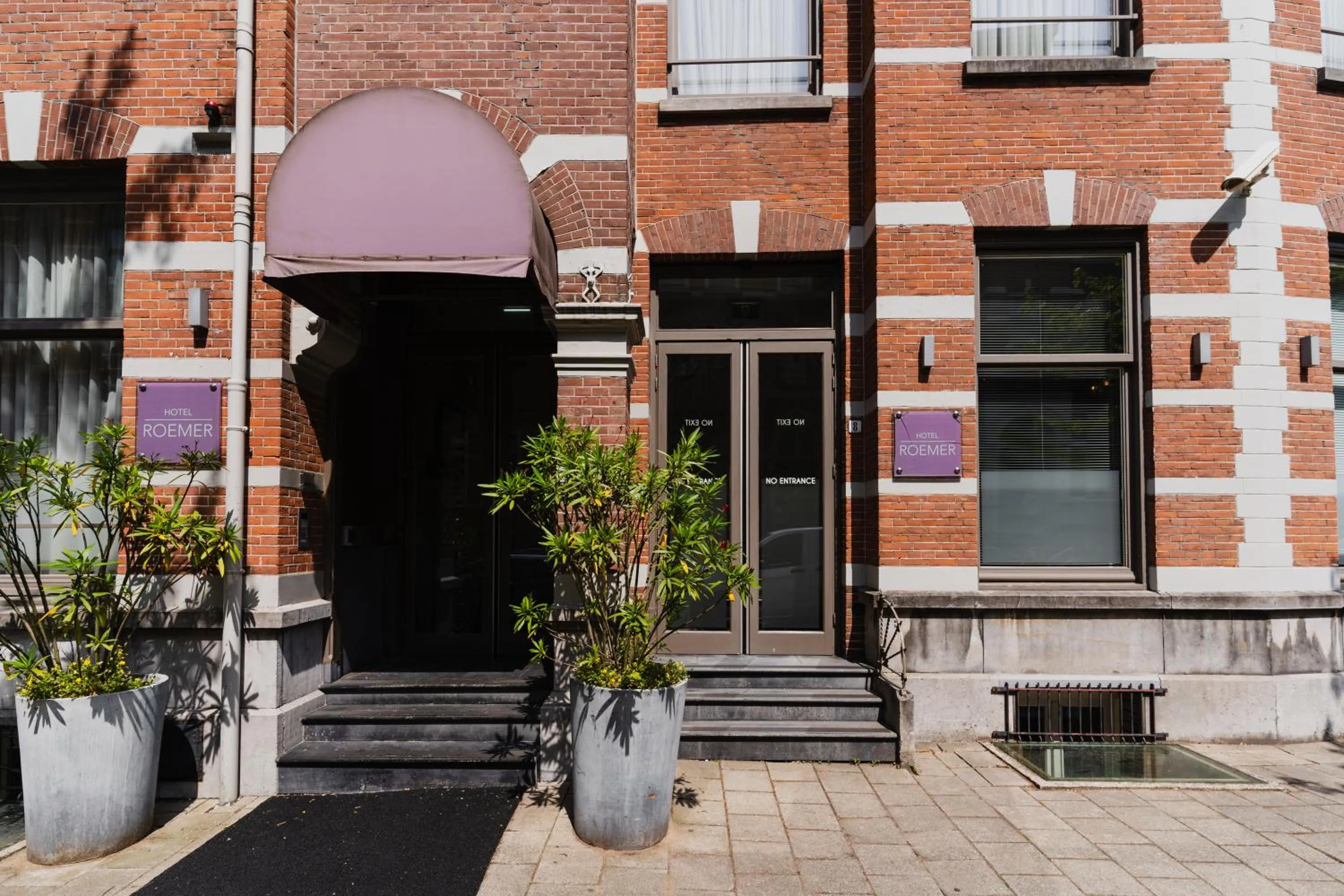 Property building in Hotel Roemer Amsterdam