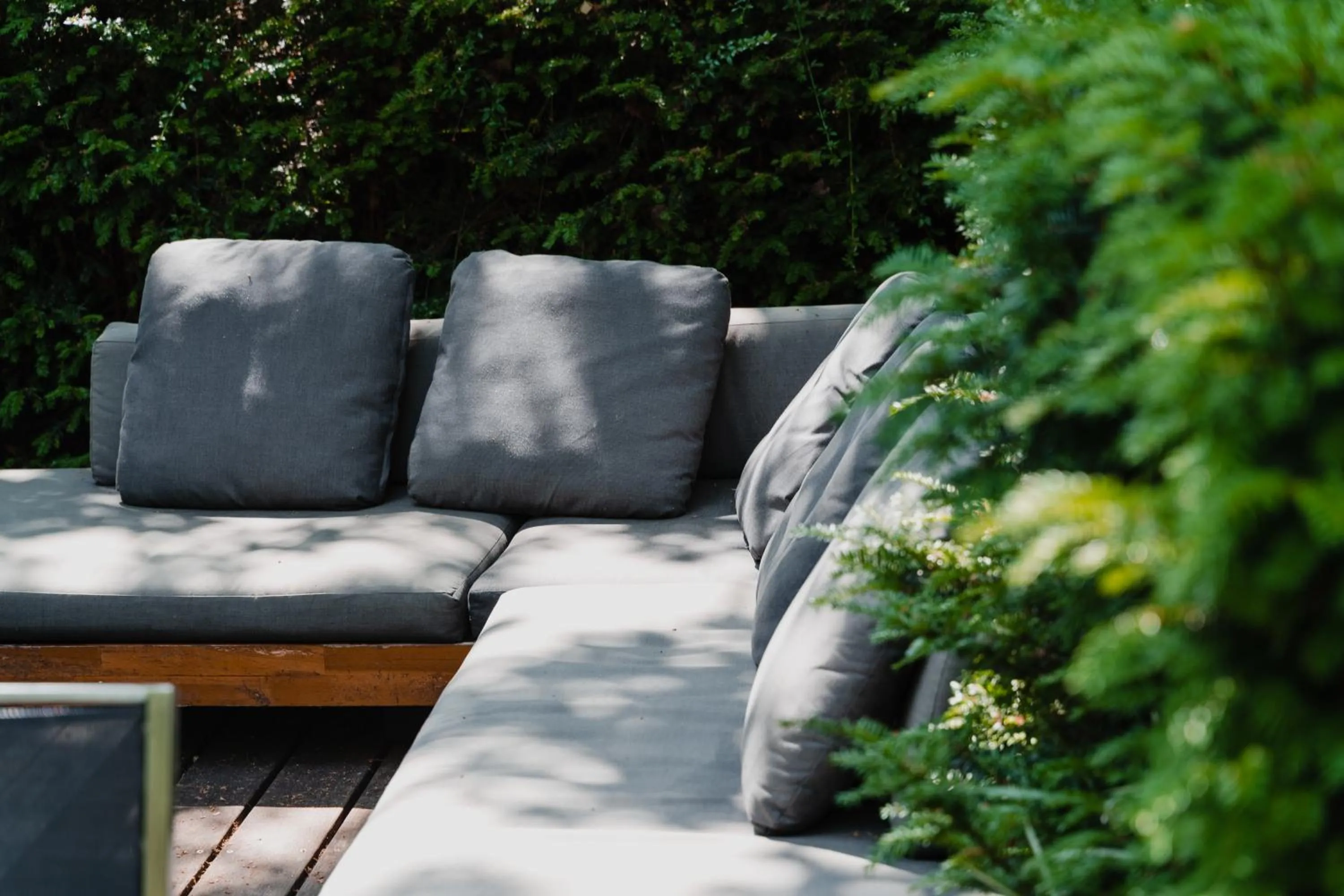 Garden in Hotel Roemer Amsterdam