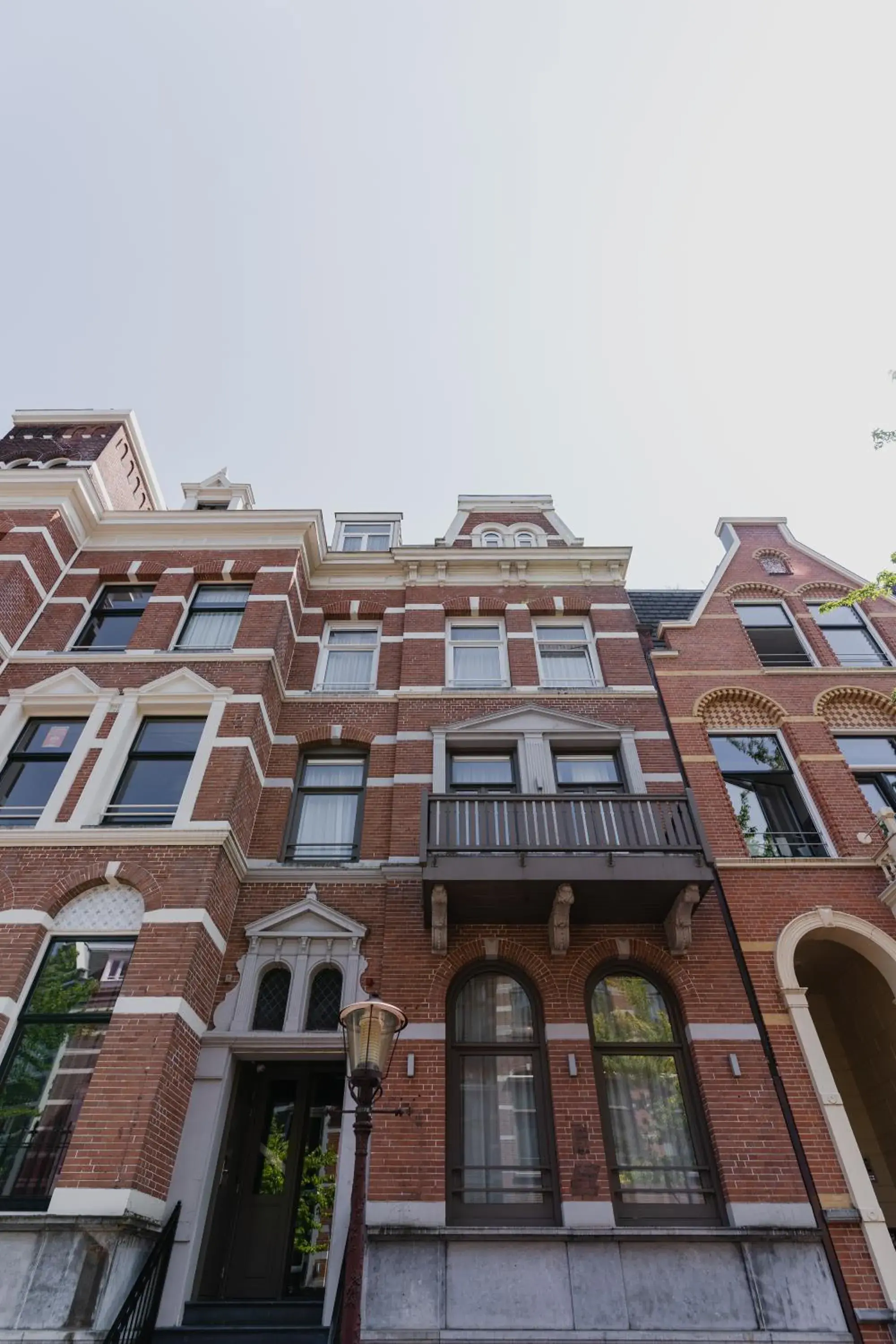 Property building in Hotel Roemer Amsterdam Property building in Hotel Roemer Amsterdam