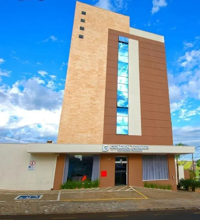 Property building in Golden Tower Express Franca by Fênix Hotéis Property building in Golden Tower Express Franca by Fênix Hotéis