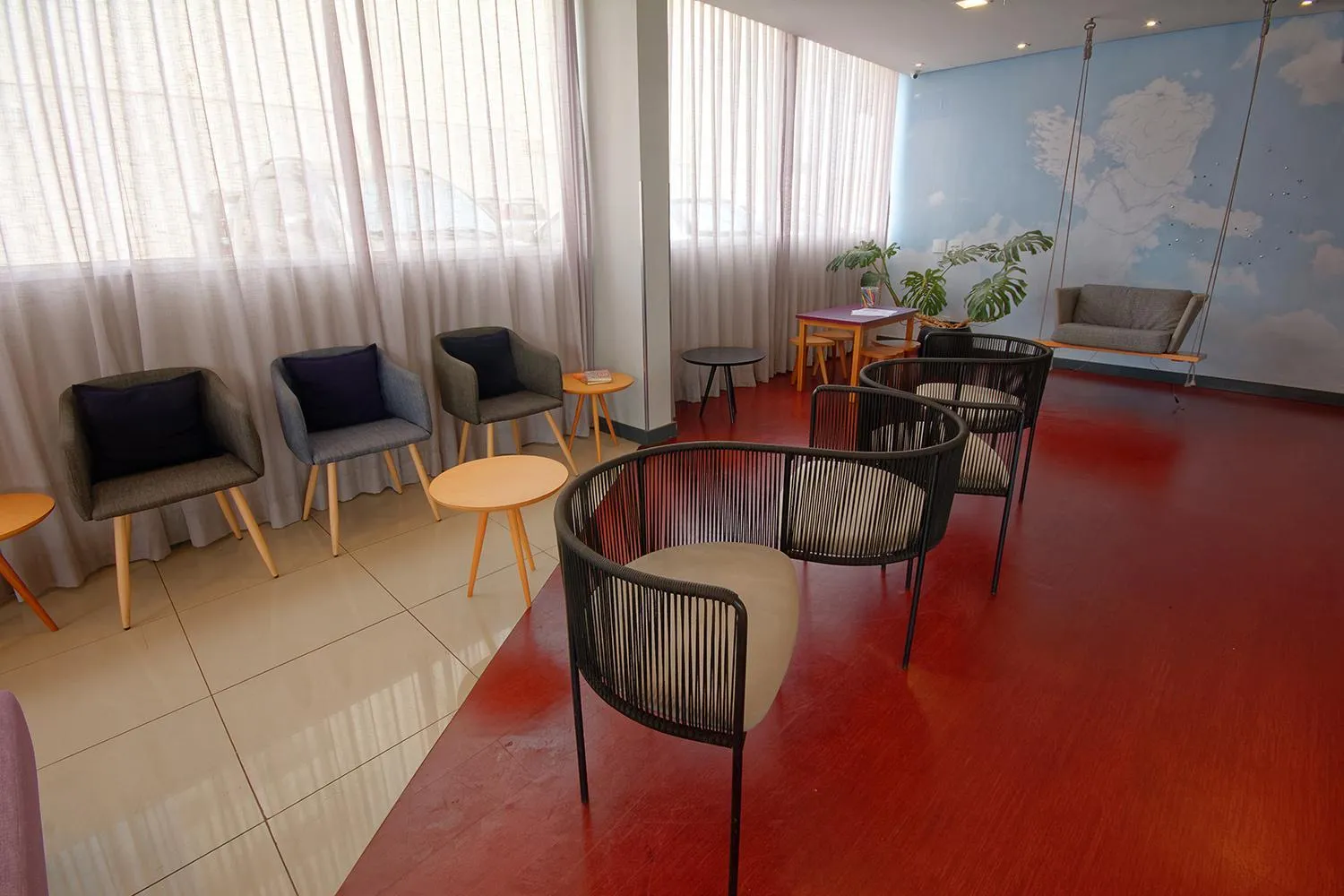 Lobby or reception in Golden Tower Express Franca by Fênix Hotéis