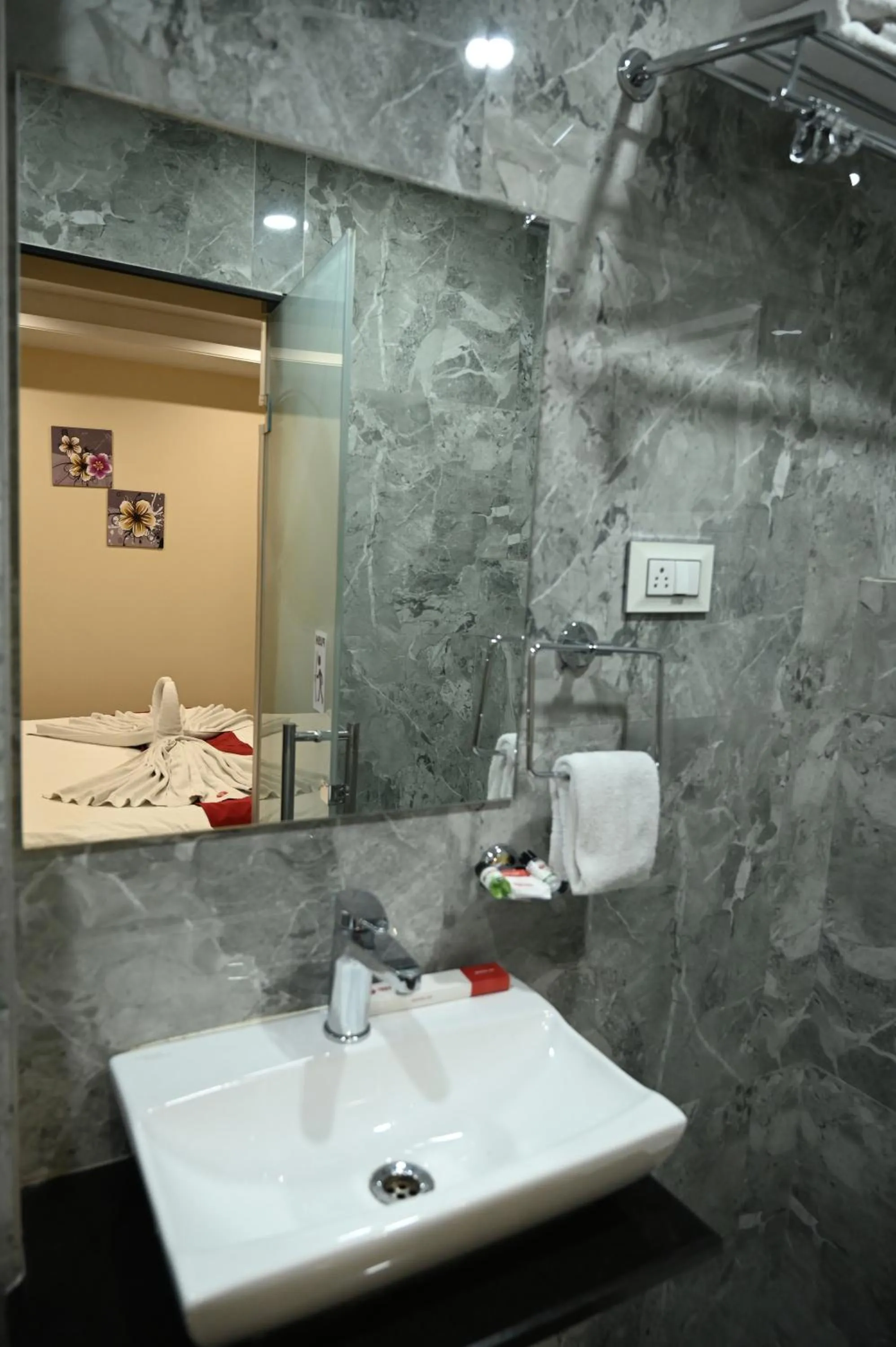 Public Bath in Hotel Trax International