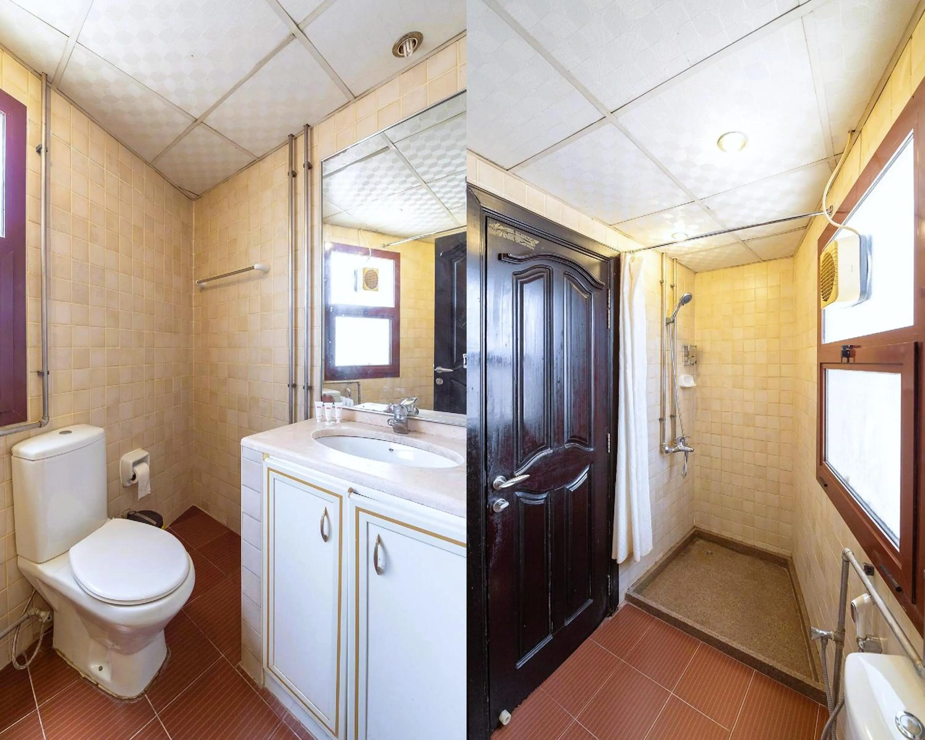 Bathroom in Hafez Hotel Apartments - Al Ras Metro Station