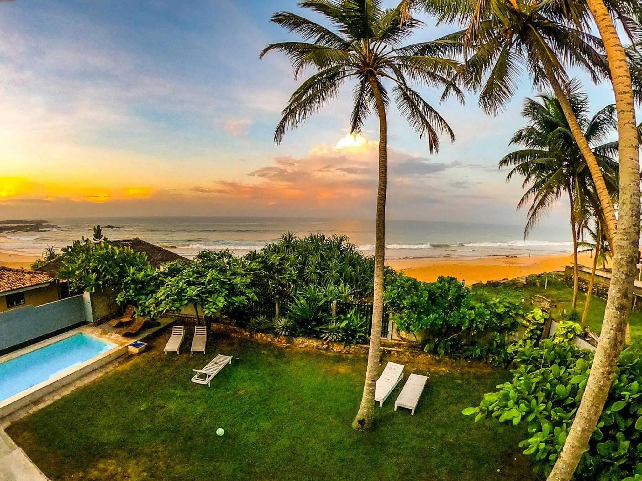 Beach Villa Yang near Hikkaduwa, with Pool and Cook - Semi-detached House