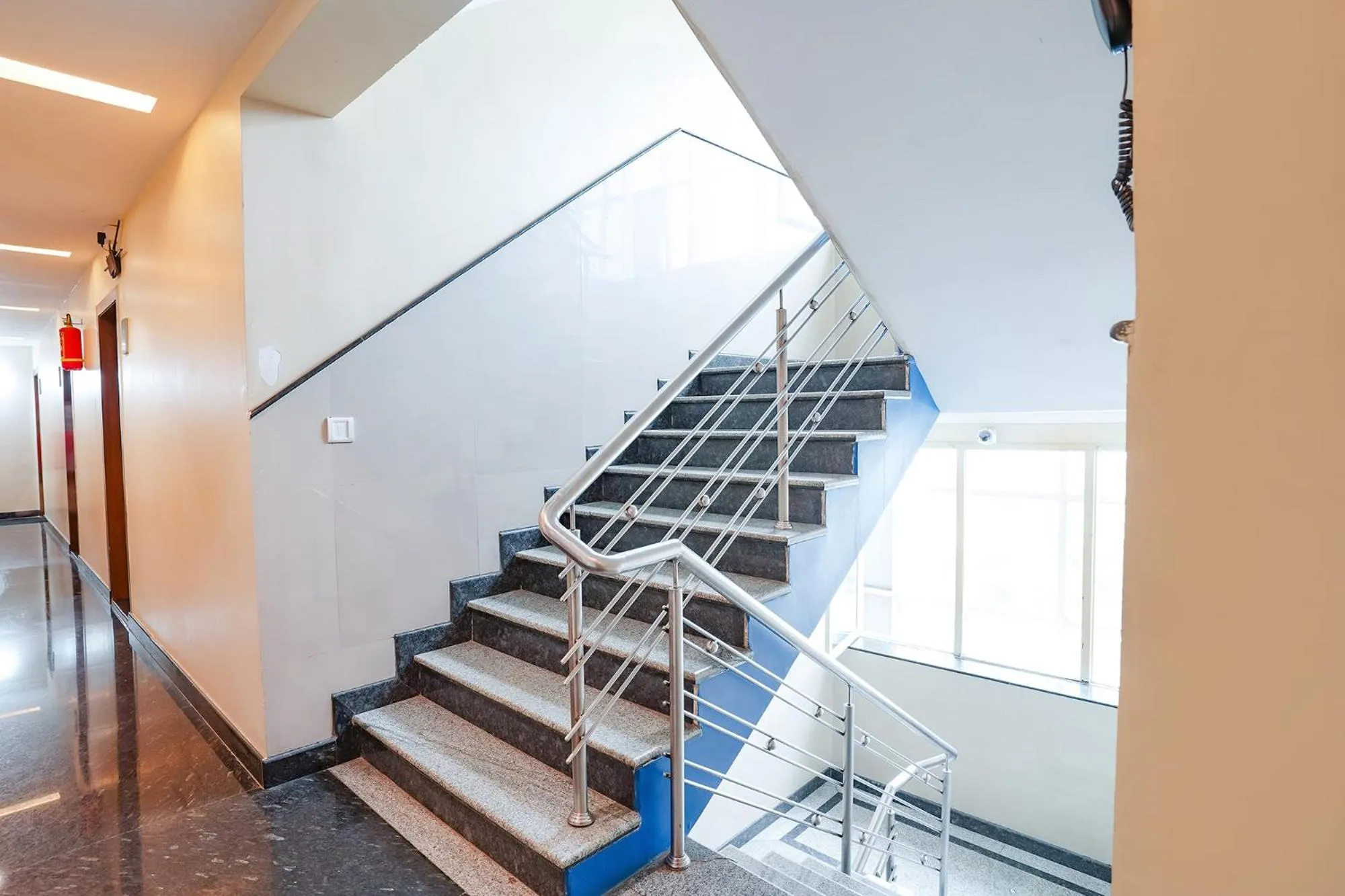 Lobby or reception in FabHotel Savi Inn - Nr Mantri Square Mall