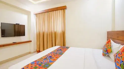 FabHotel Savi Inn - Nr Mantri Square Mall FabHotel Savi Inn - Nr Mantri Square Mall