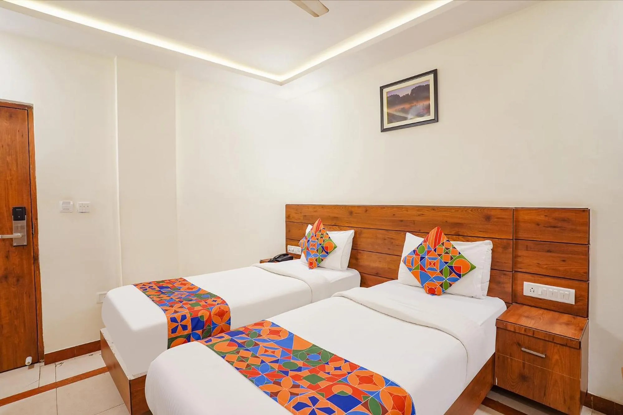 Bed in FabHotel Savi Inn - Nr Mantri Square Mall