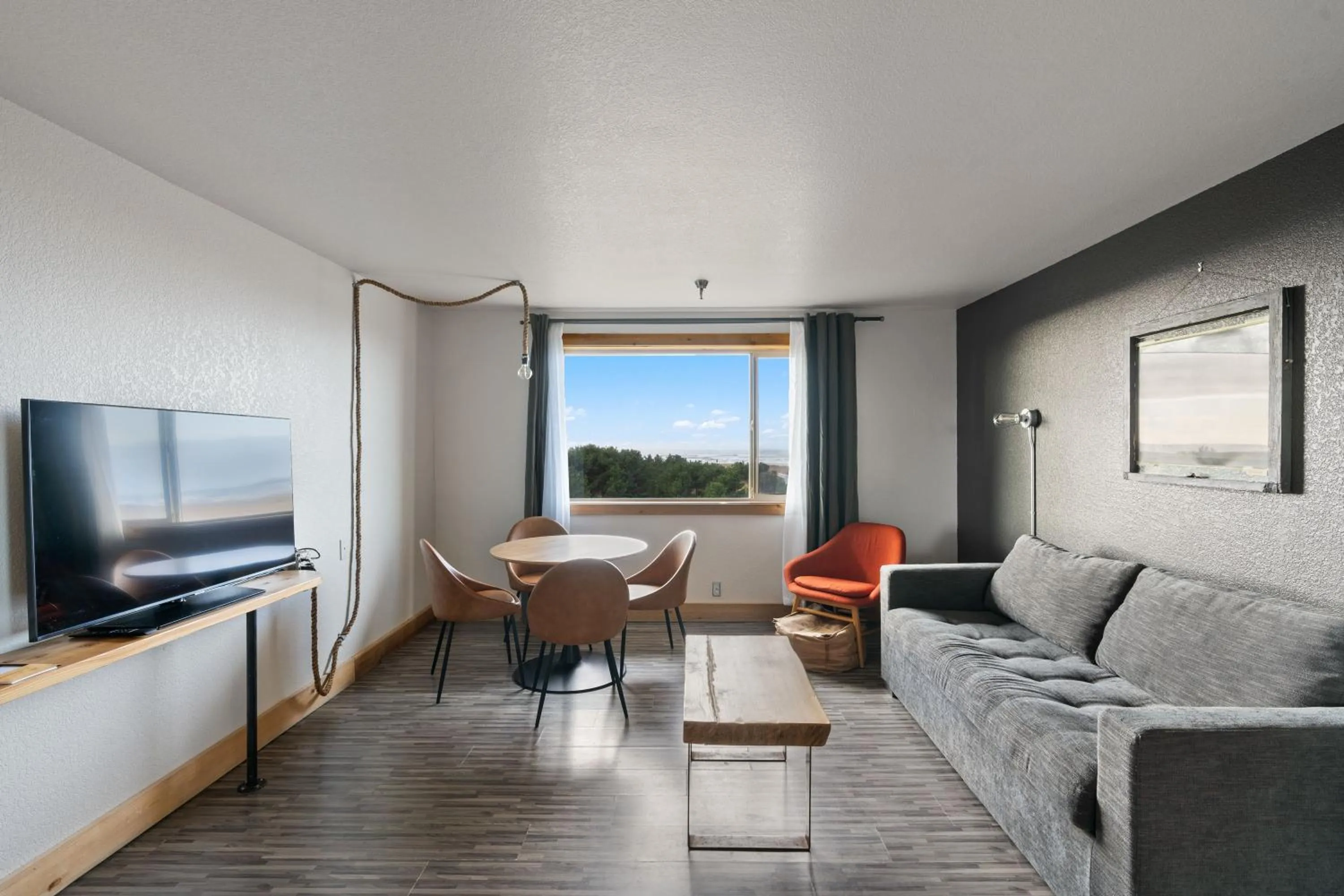 Bedroom in Adrift Hotel