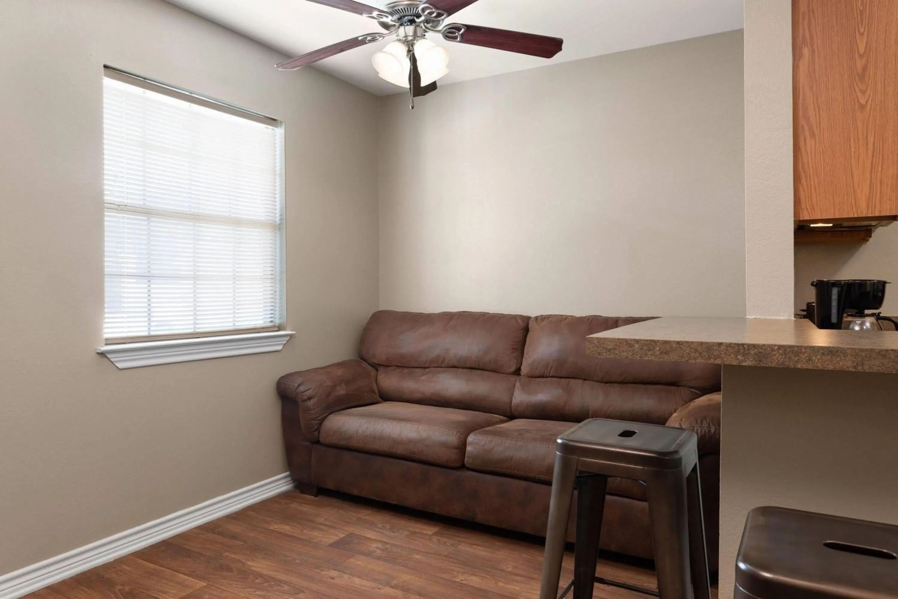 Photo of the whole room in Eagle's Den Suites Carrizo Springs a Travelodge by Wyndham