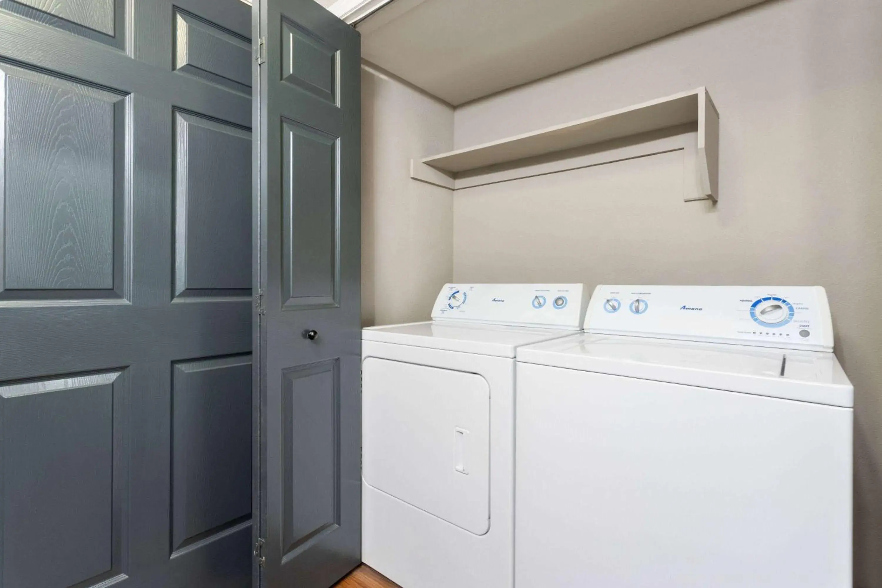 Photo of the whole room in Eagle's Den Three Rivers Texas a Travelodge by Wyndham Photo of the whole room in Eagle's Den Three Rivers Texas a Travelodge by Wyndham