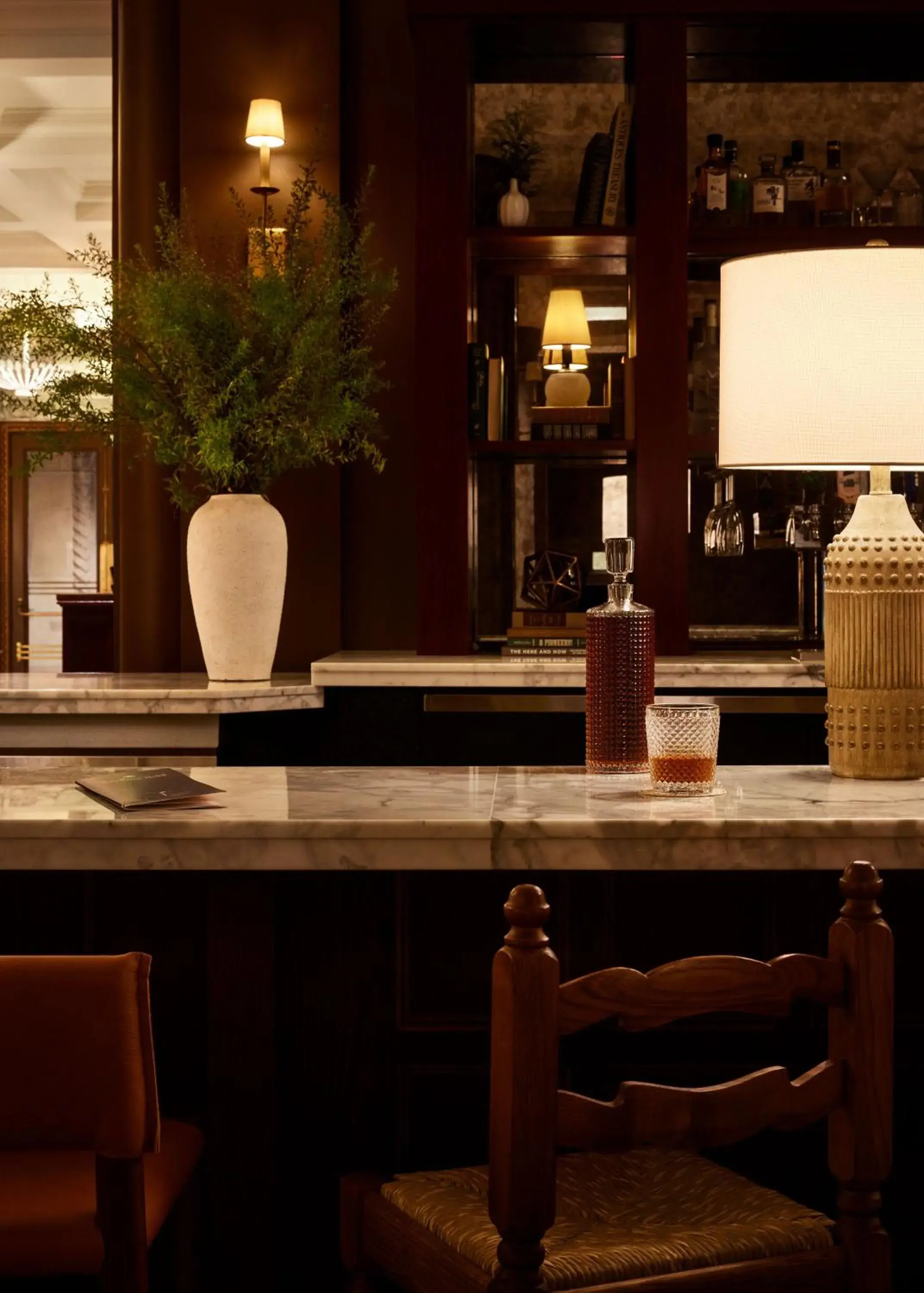 Restaurant/places to eat in Pasadena Hotel & Pool Restaurant/places to eat in Pasadena Hotel & Pool