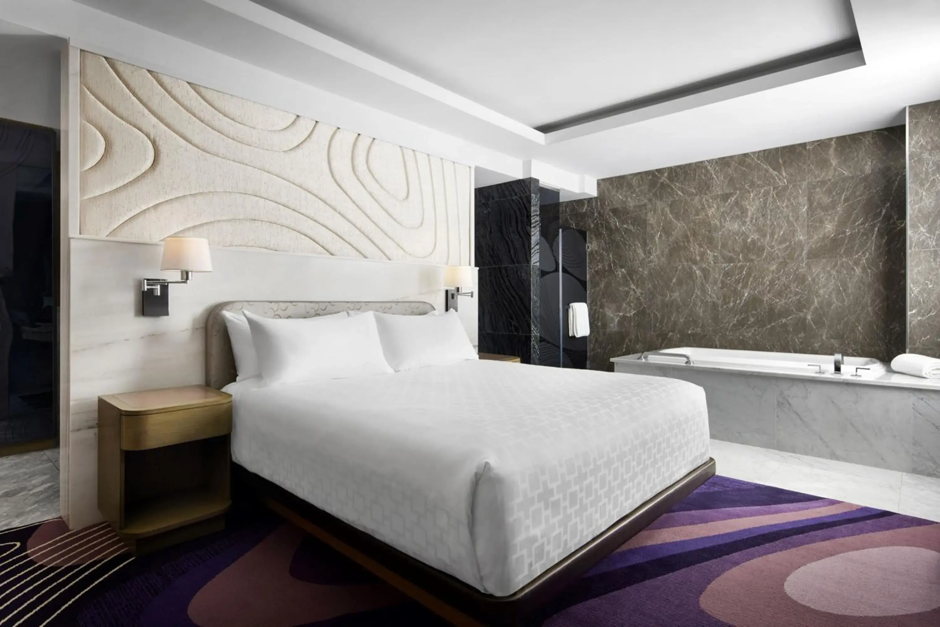 Bed in Pasadena Hotel & Pool Bed in Pasadena Hotel & Pool