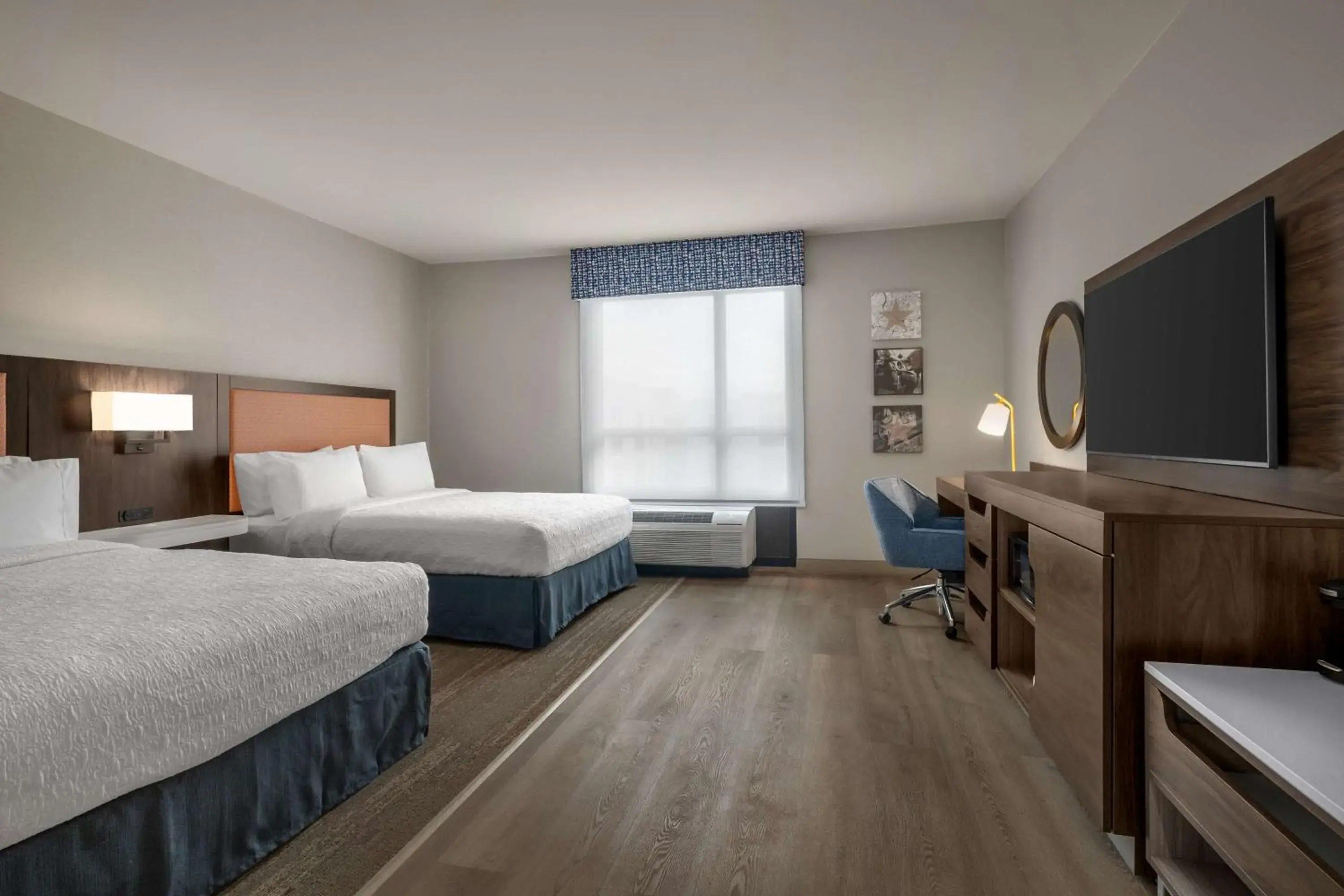 Bedroom, Bed in Hampton by Hilton East Austin - near UT and Capitol Bedroom, Bed in Hampton by Hilton East Austin - near UT and Capitol