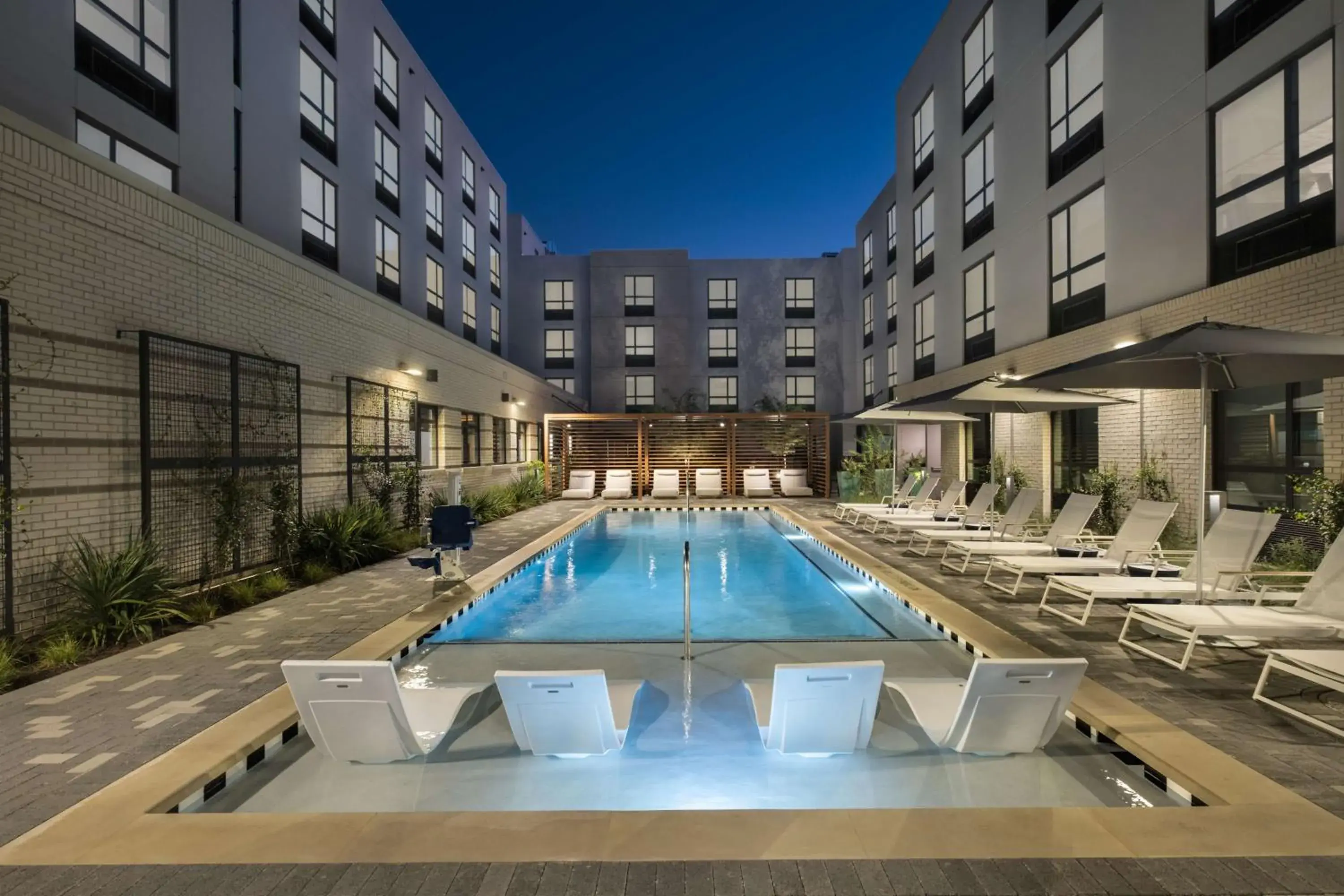 Hampton by Hilton East Austin - near UT and Capitol Hampton by Hilton East Austin - near UT and Capitol