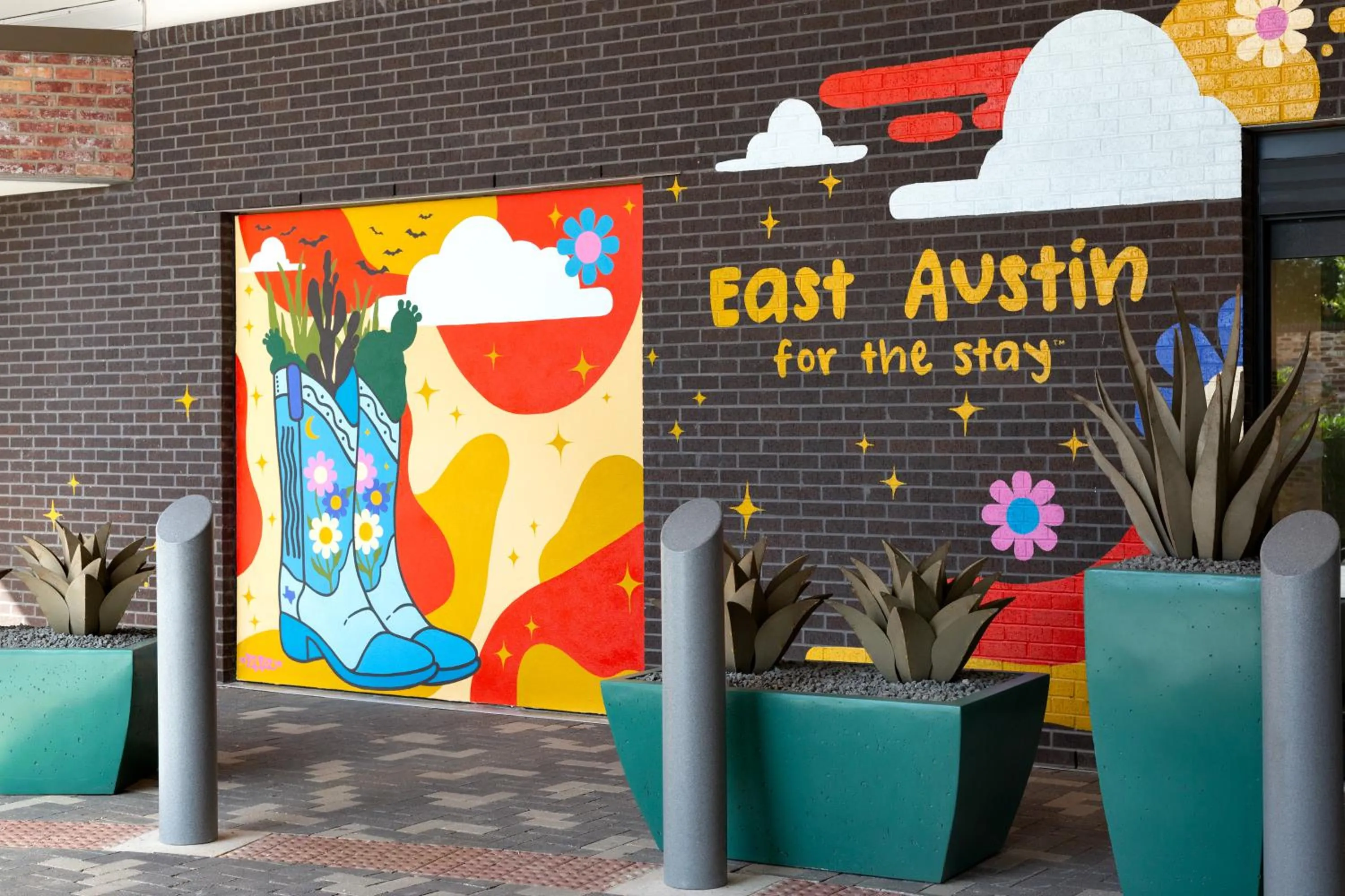 Property building in Hampton by Hilton East Austin - near UT and Capitol