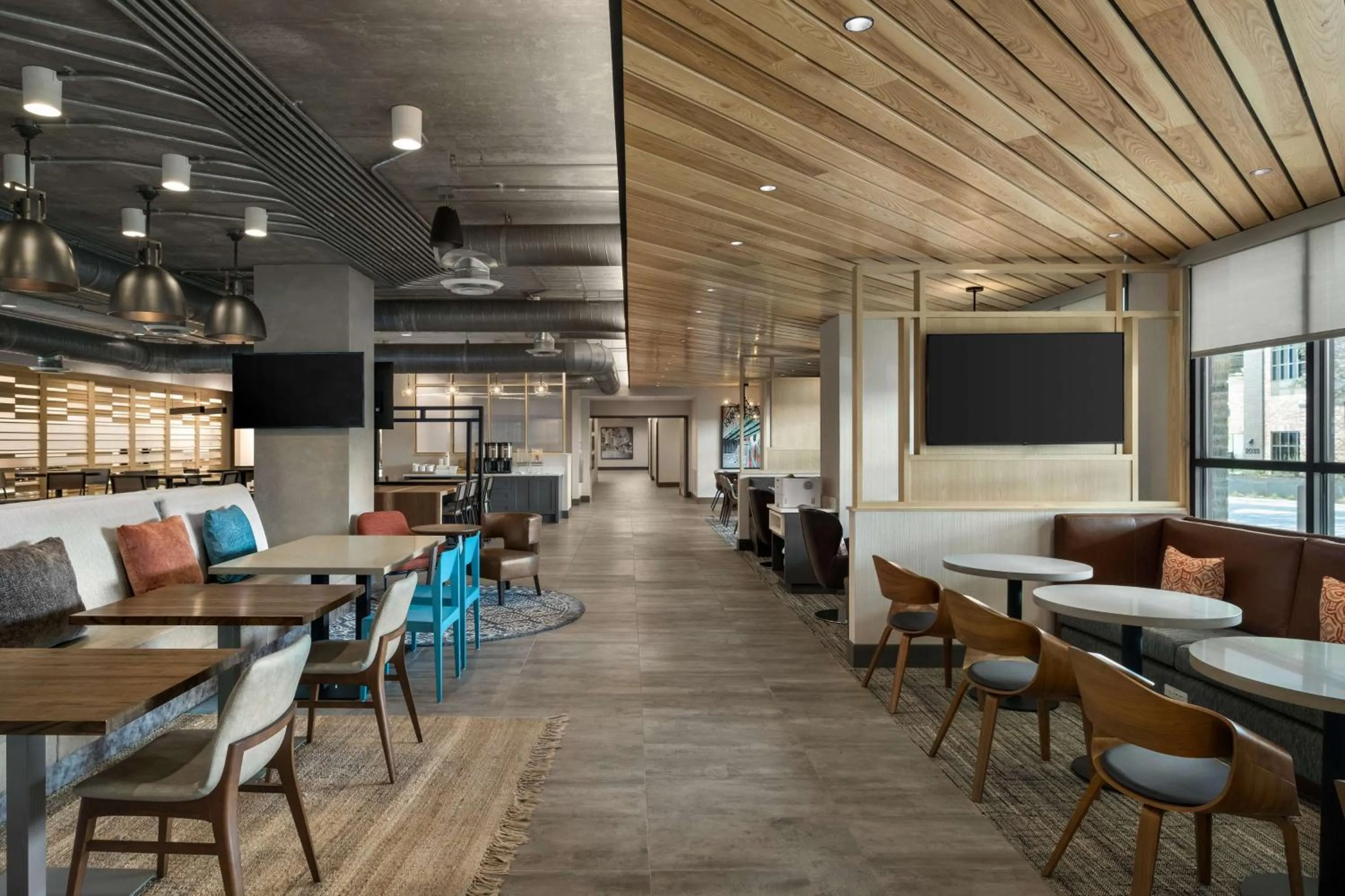 Breakfast in Hampton by Hilton East Austin - near UT and Capitol