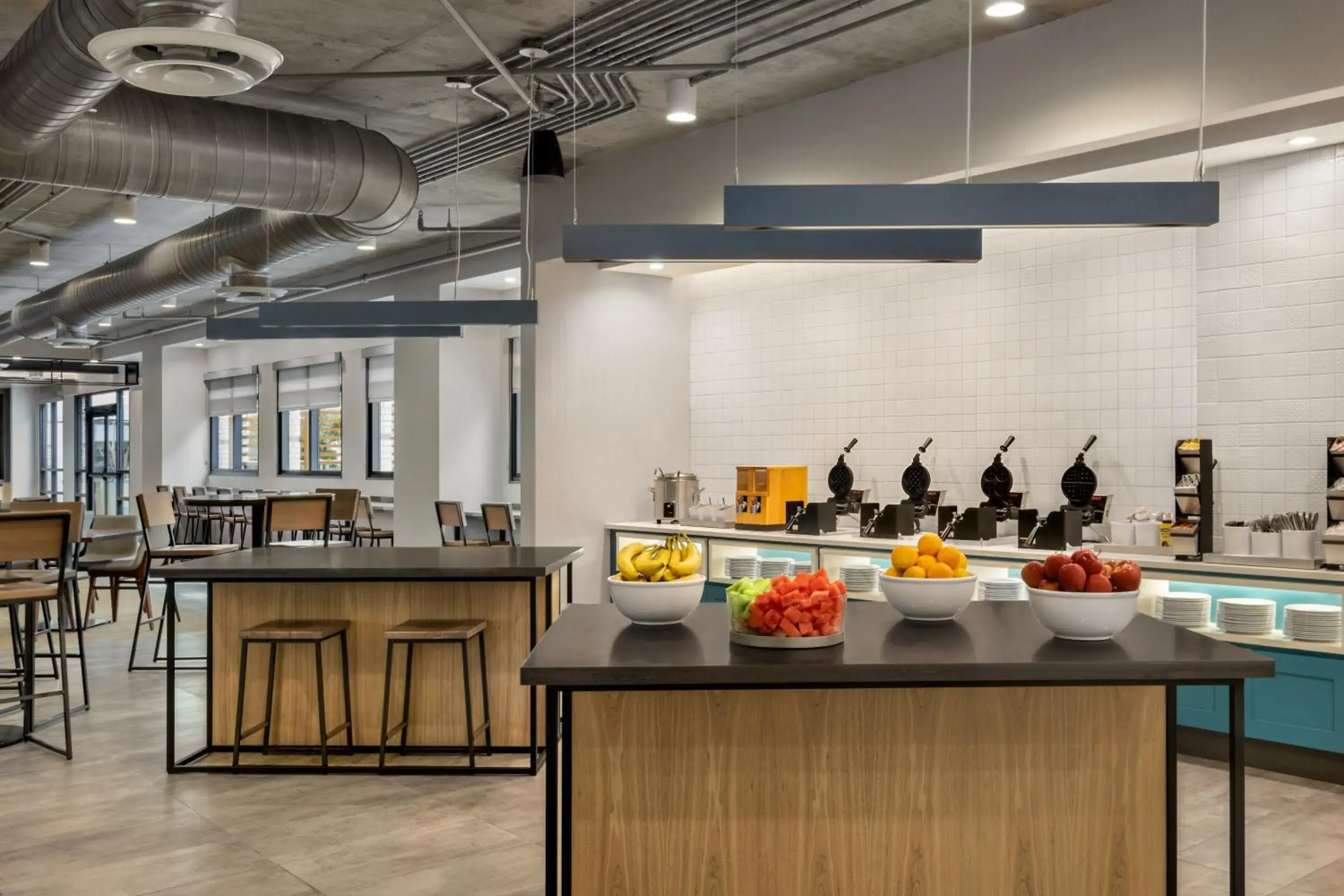 Breakfast in Hampton by Hilton East Austin - near UT and Capitol Breakfast in Hampton by Hilton East Austin - near UT and Capitol