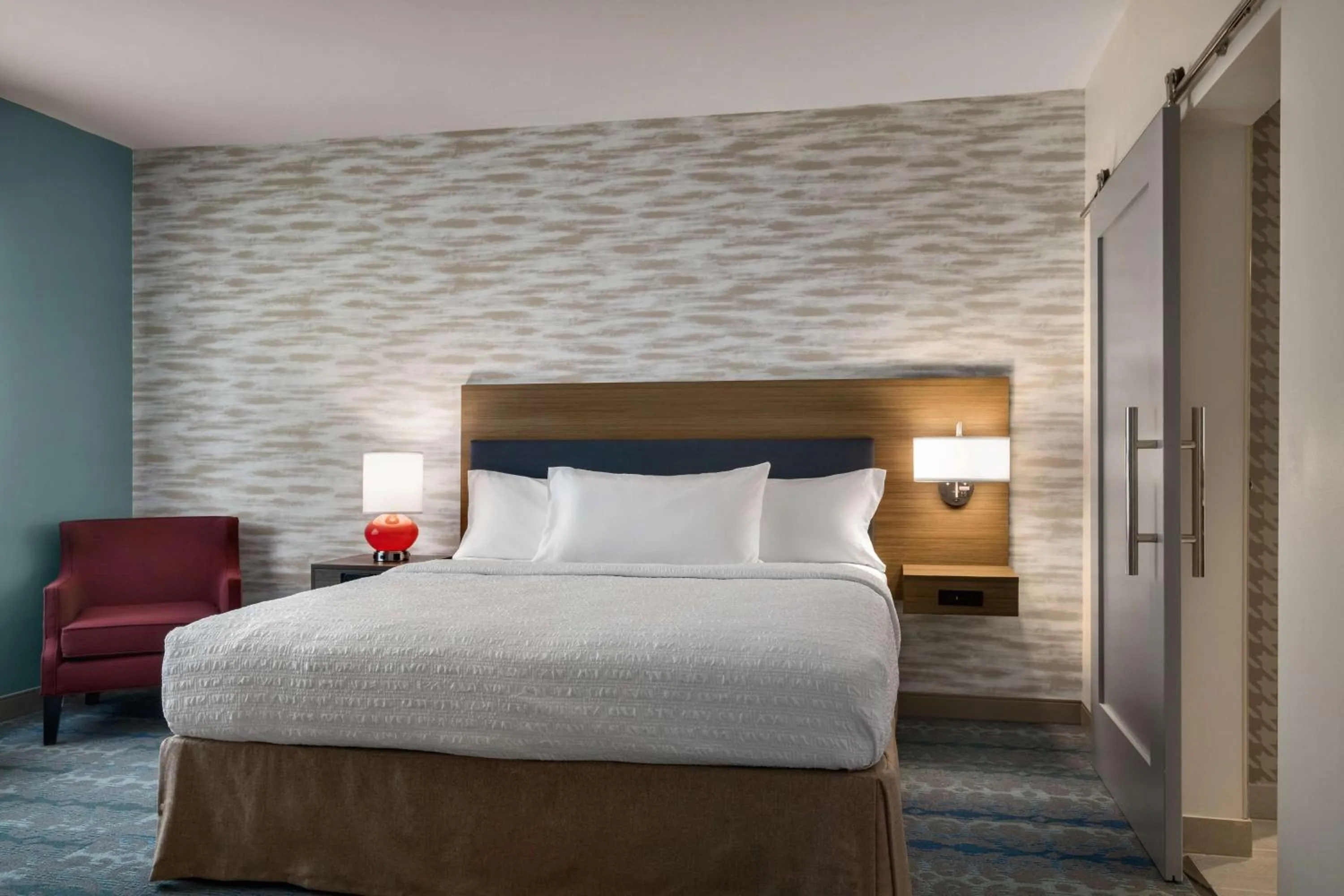 Bed in Home2 Suites By Hilton East Austin - near Downtown and UT