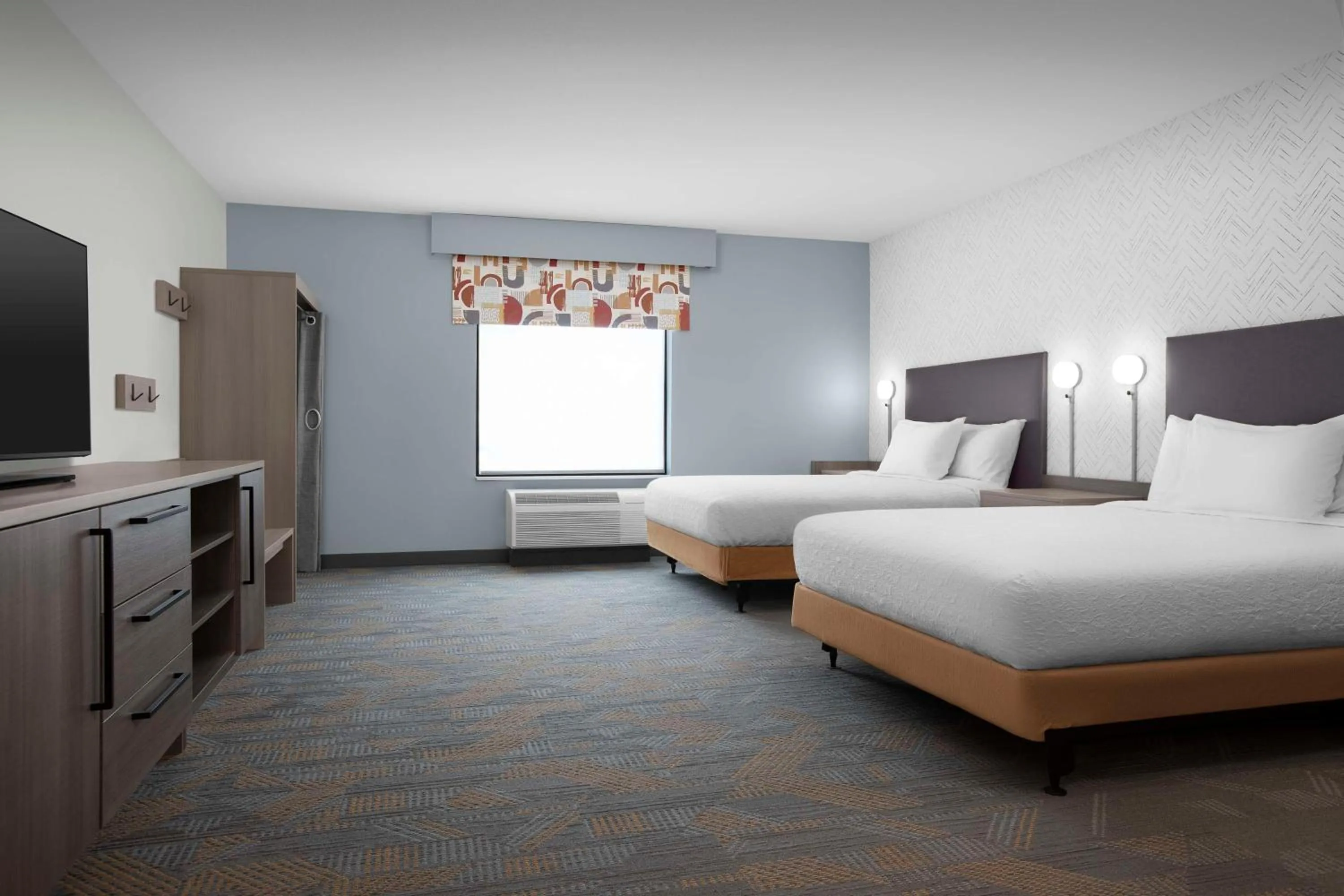 Photo of the whole room, Bed in Home2 Suites By Hilton Chattanooga East Ridge