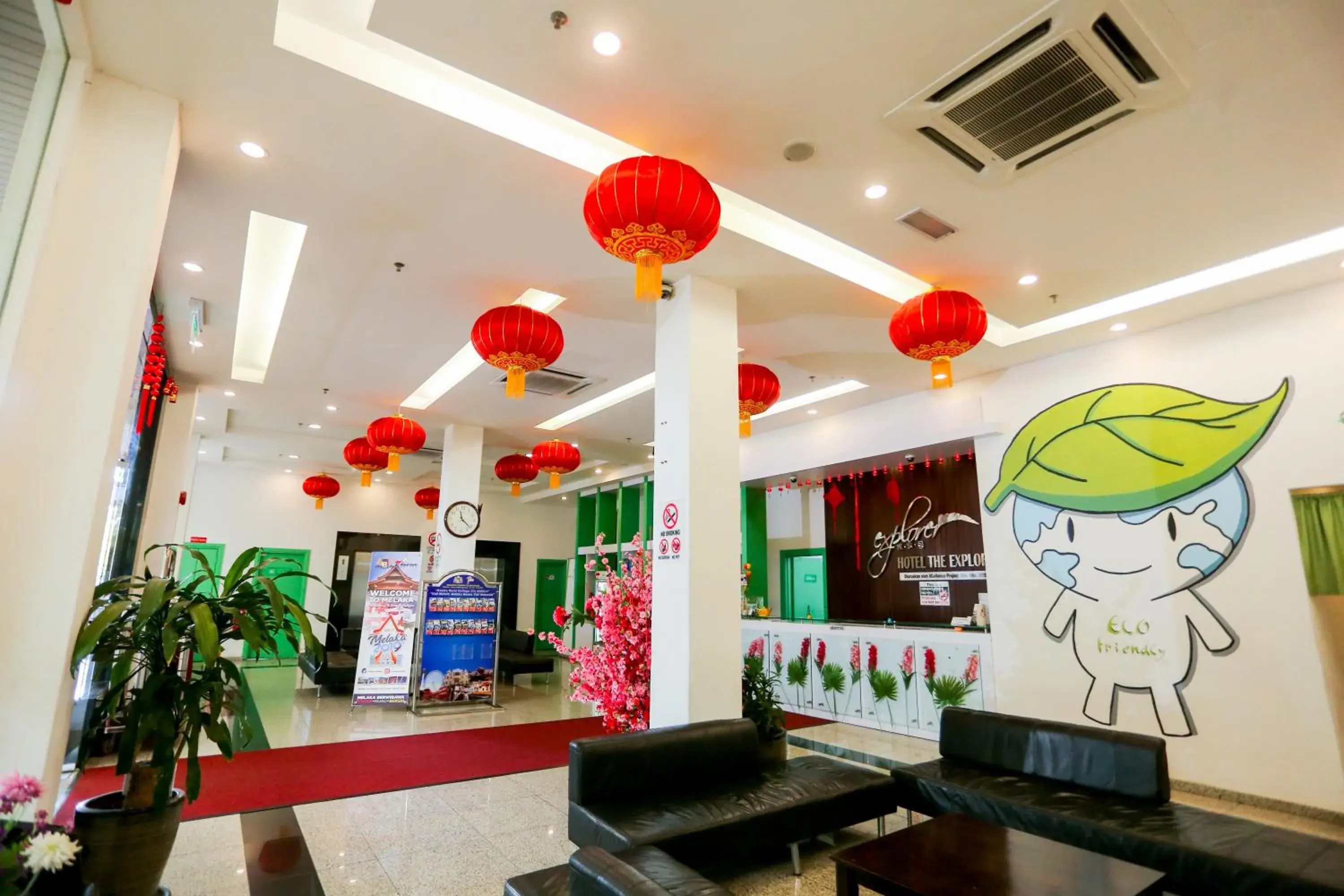 Living room in The Explorer Hotel Living room in The Explorer Hotel