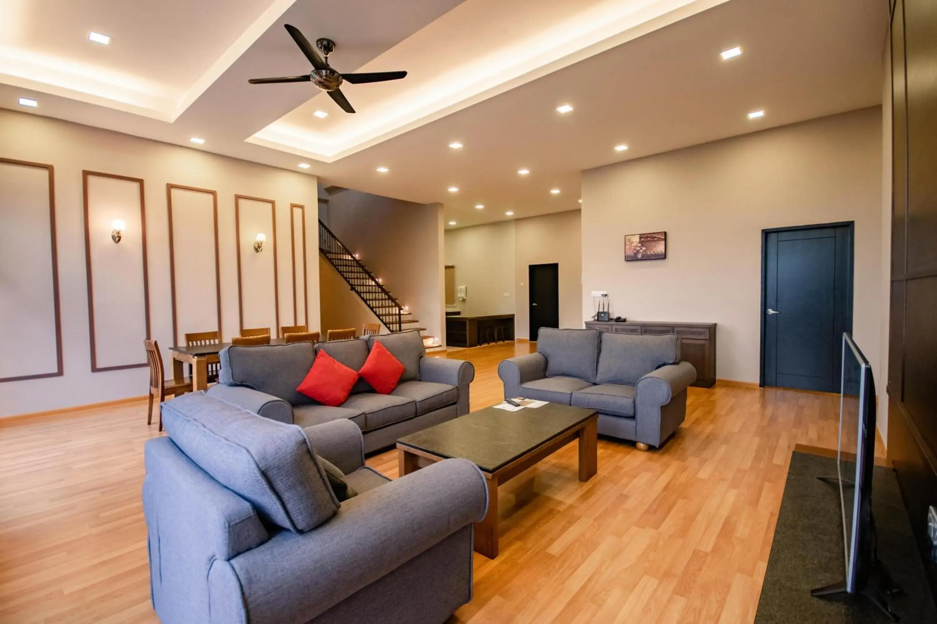 Sky-Garden Penthouse in Nova Highlands Hotel Sky-Garden Penthouse in Nova Highlands Hotel