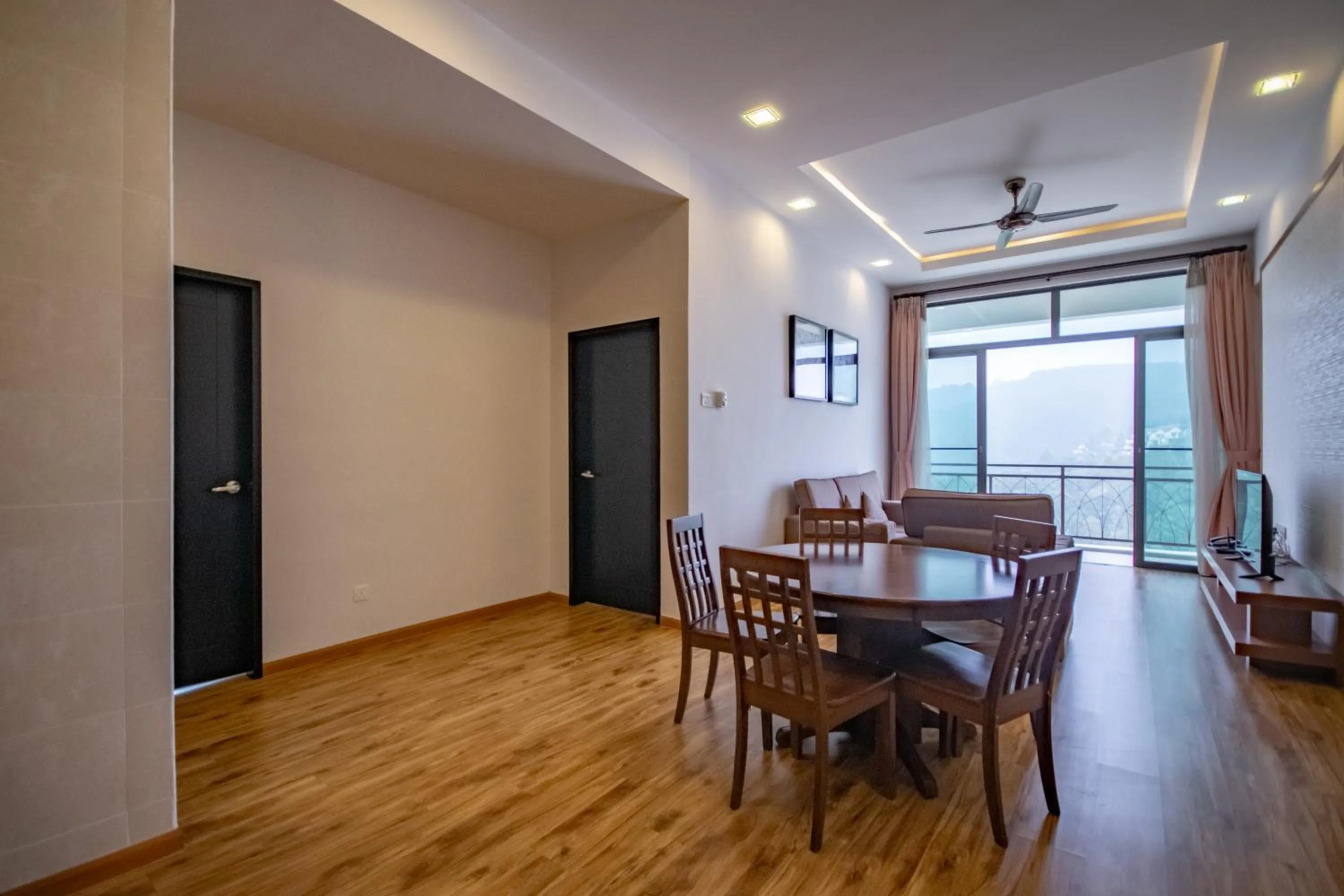 Nova Highlands Hotel