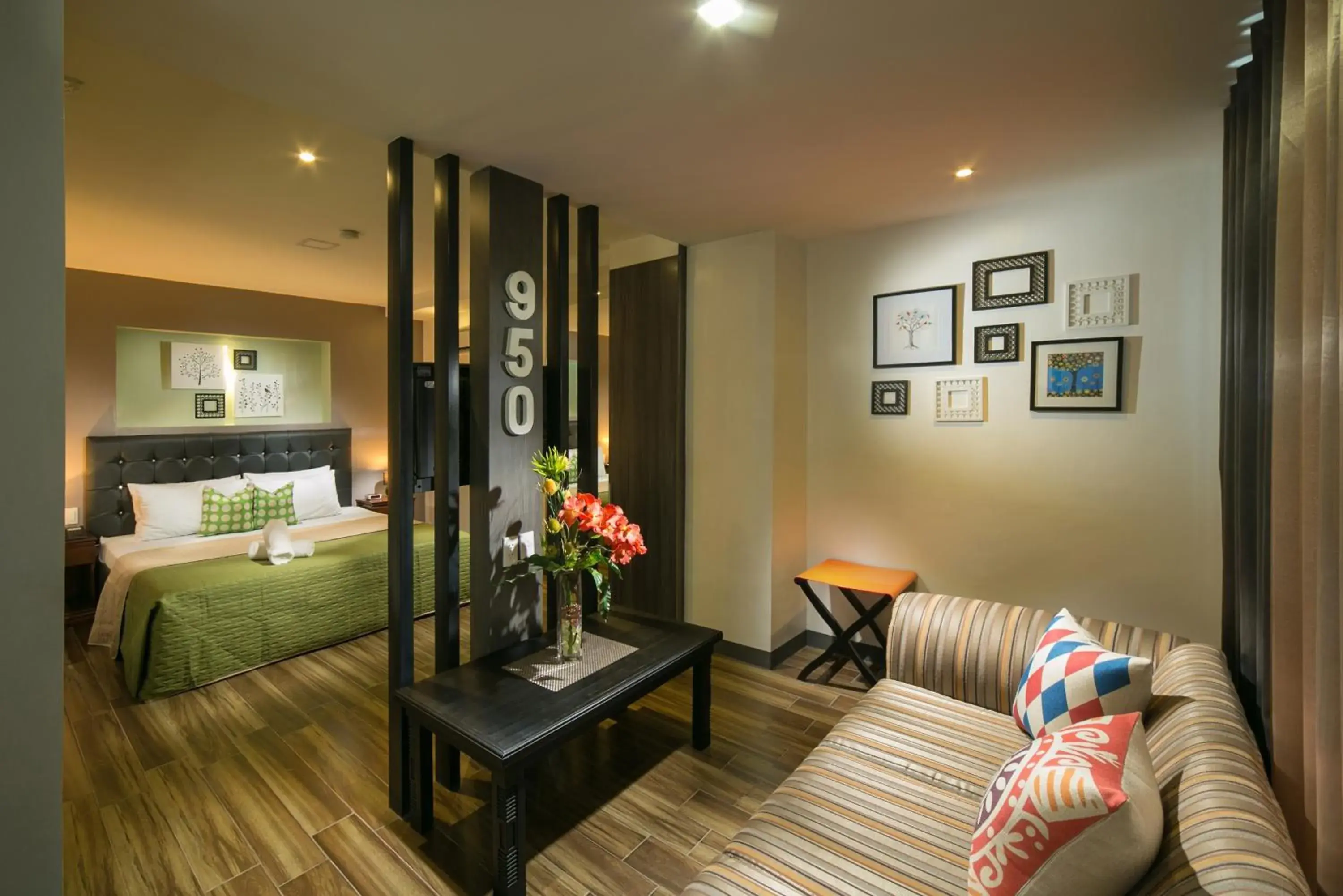 Bed in 950 Condotel Bed in 950 Condotel