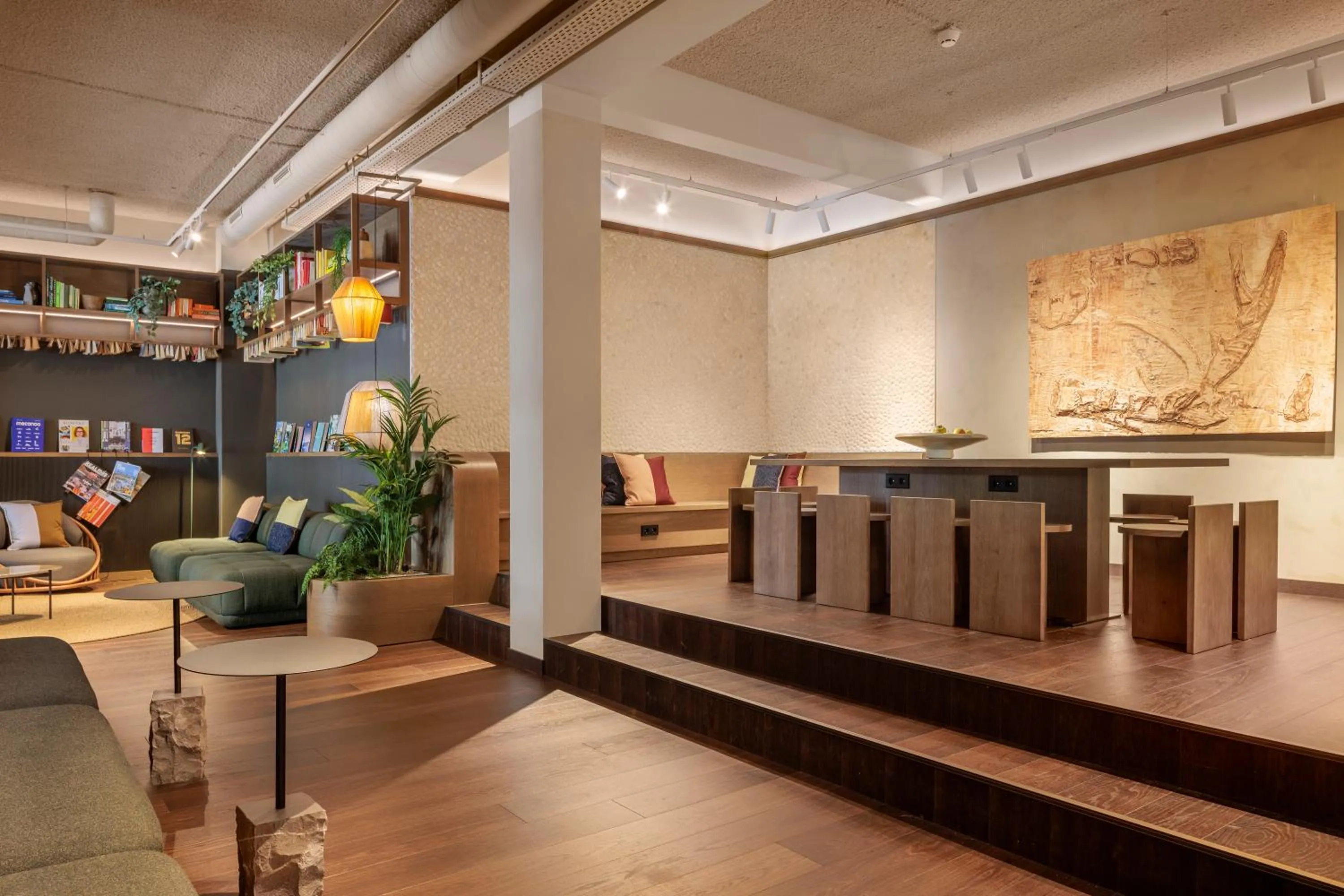 Lobby or reception in The Usual Rotterdam