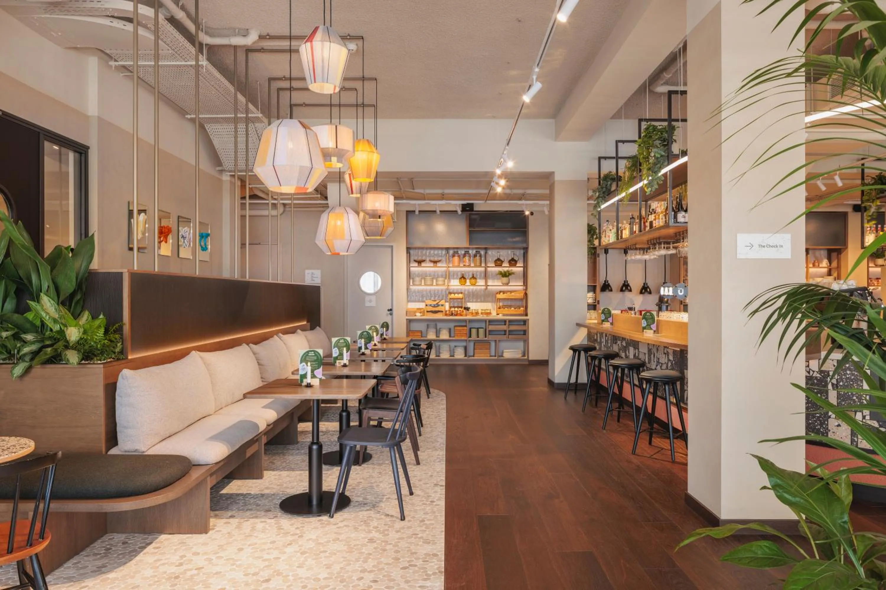 Lobby or reception in The Usual Rotterdam