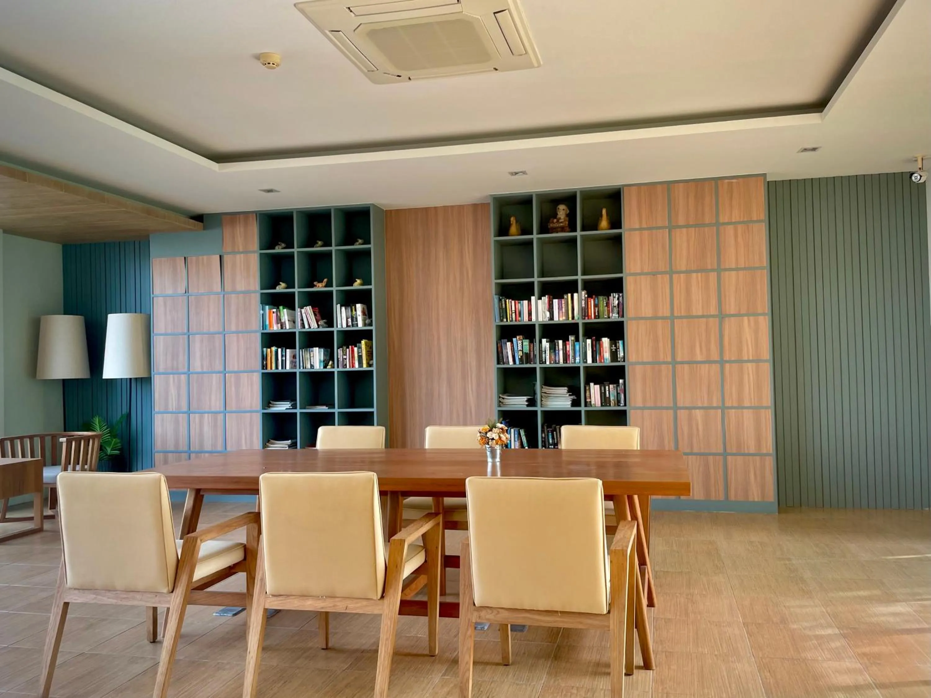 Library in Khaolak Forest Resort