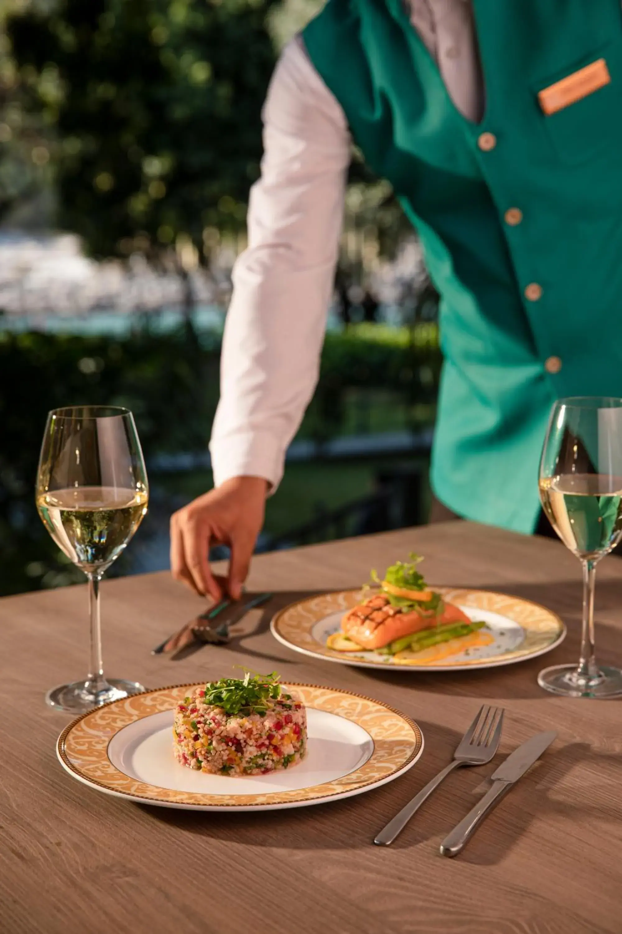 Restaurant/places to eat in Anand Kashi by the Ganges Rishikesh - IHCL Seleqtions Restaurant/places to eat in Anand Kashi by the Ganges Rishikesh - IHCL Seleqtions