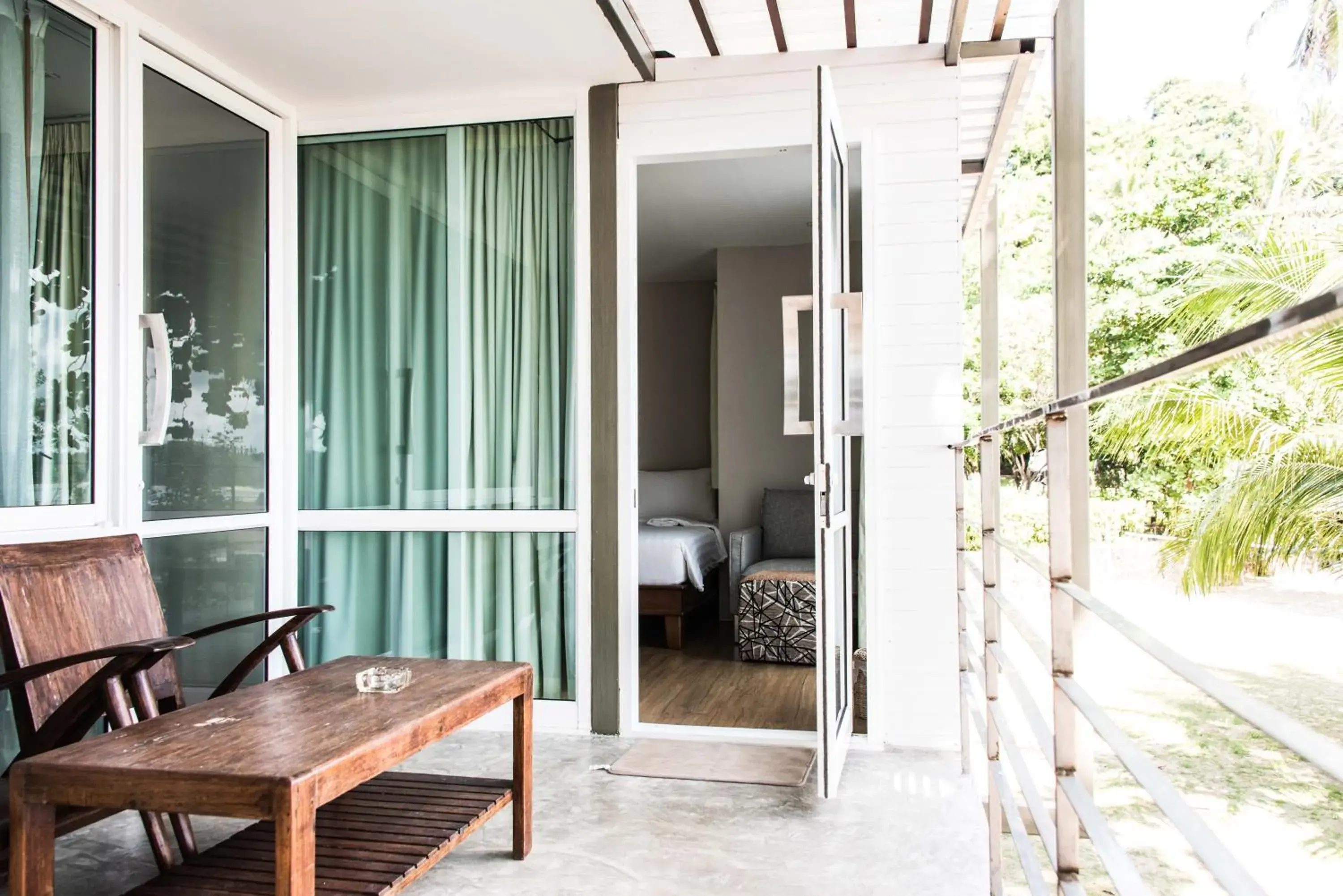 Two-Bedroom Apartment in Koh Mak Cococape Resort Two-Bedroom Apartment in Koh Mak Cococape Resort