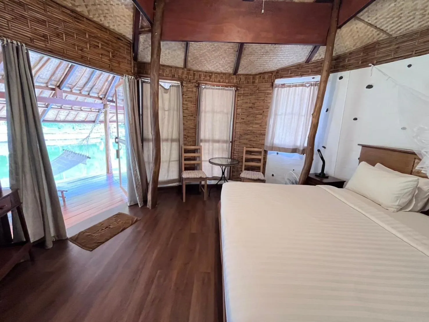 Bed in Koh Mak Cococape Resort