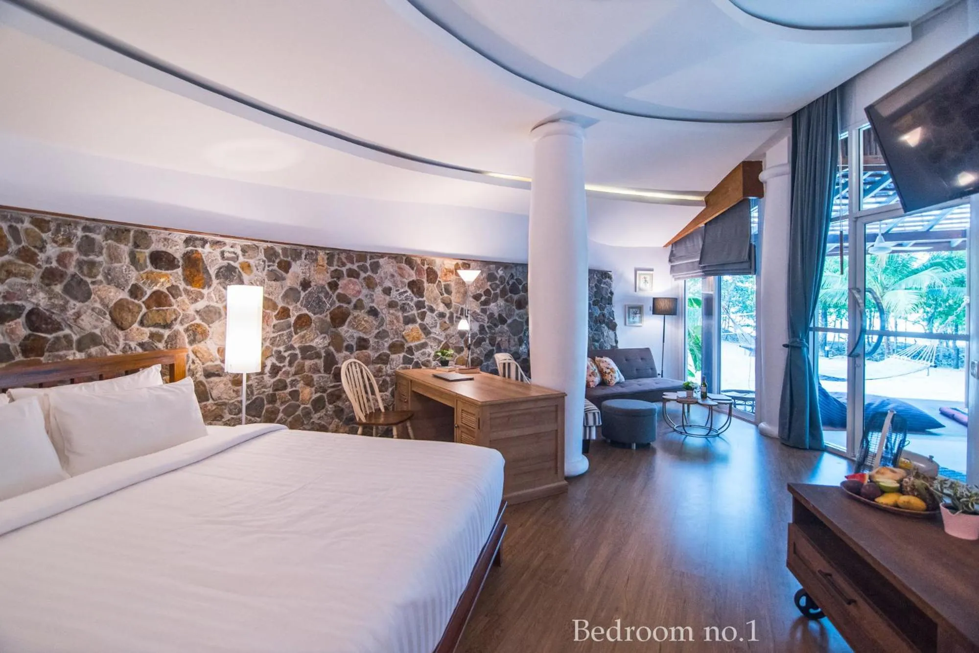 Bed in Koh Mak Cococape Resort