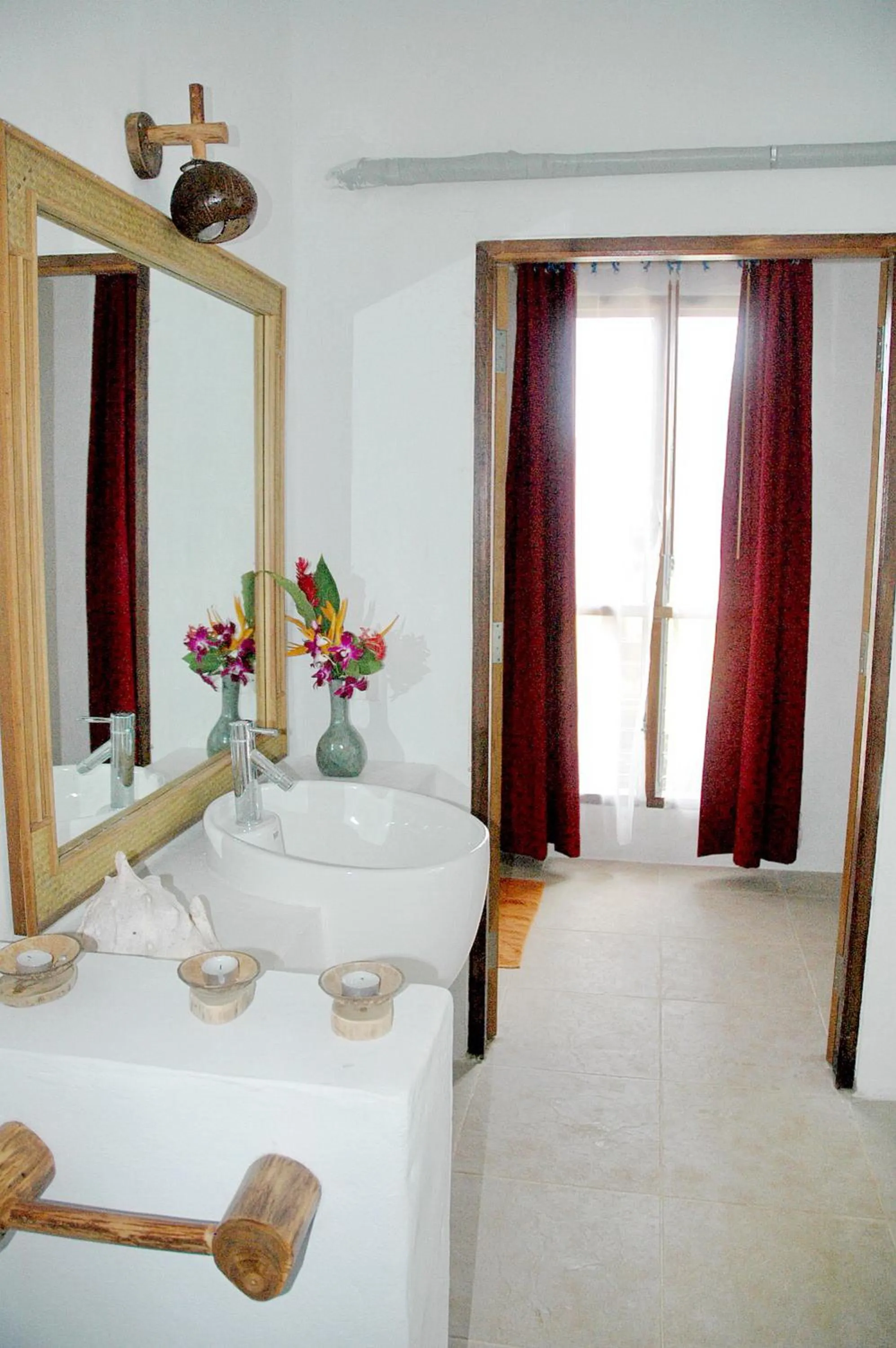 Bed in Koh Mak Cococape Resort