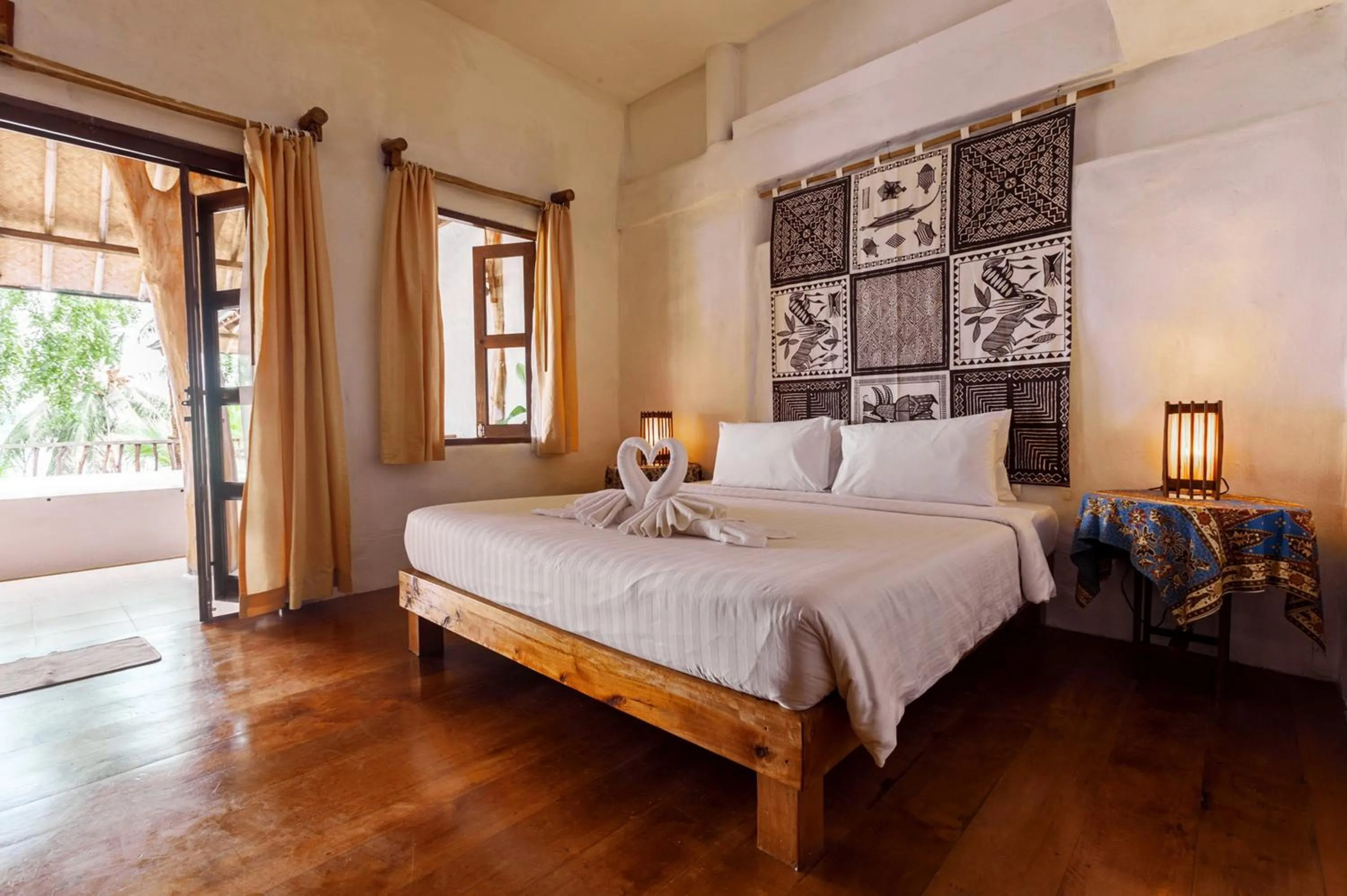 Bed in Koh Mak Cococape Resort