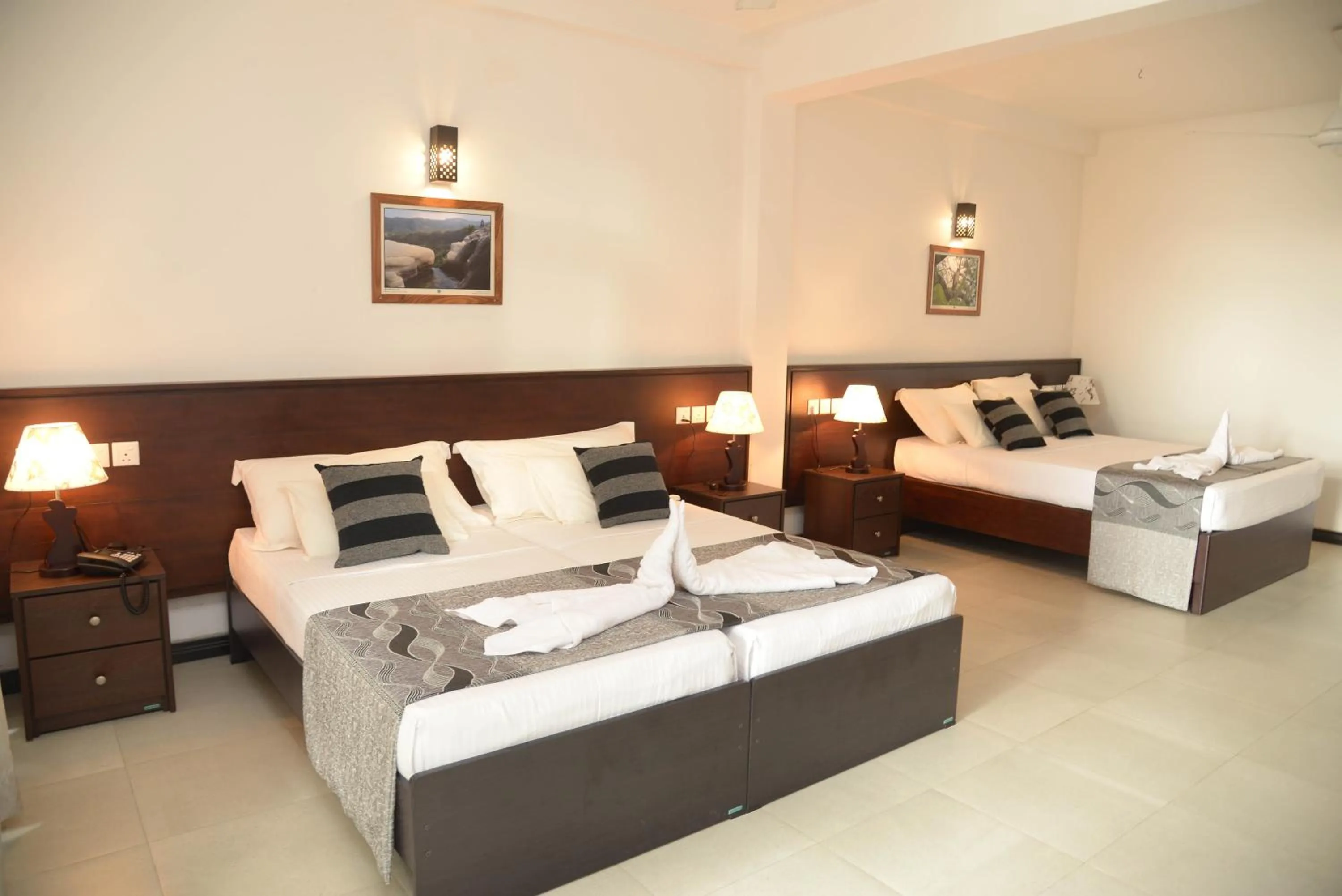 Bedroom, Bed in Riverside Inn Fuji