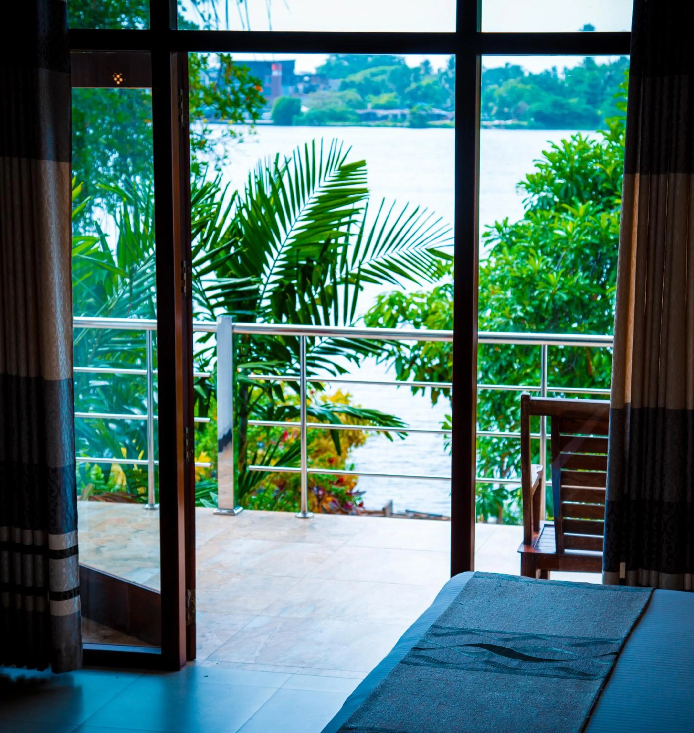 Garden in Riverside Inn Fuji