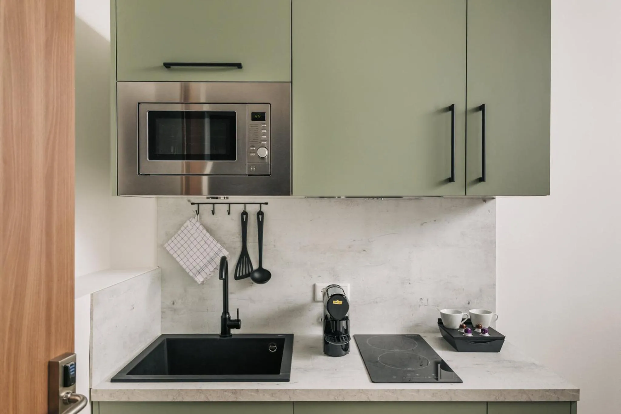 Coffee/tea facilities in Homaris Apartments Frankfurt