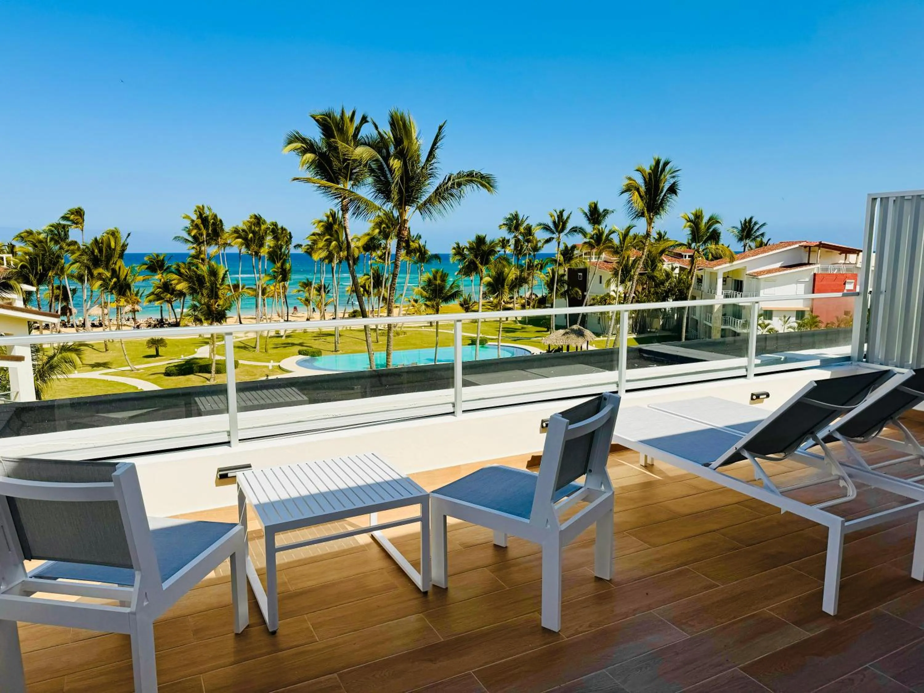 Penthouse Apartment in Playa Palmera Ocean View