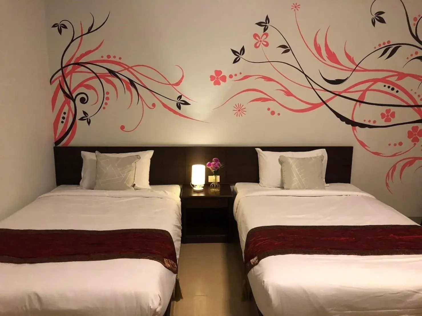 Superior Twin Room with City View in NAKA GUEST HOUSE Superior Twin Room with City View in NAKA GUEST HOUSE