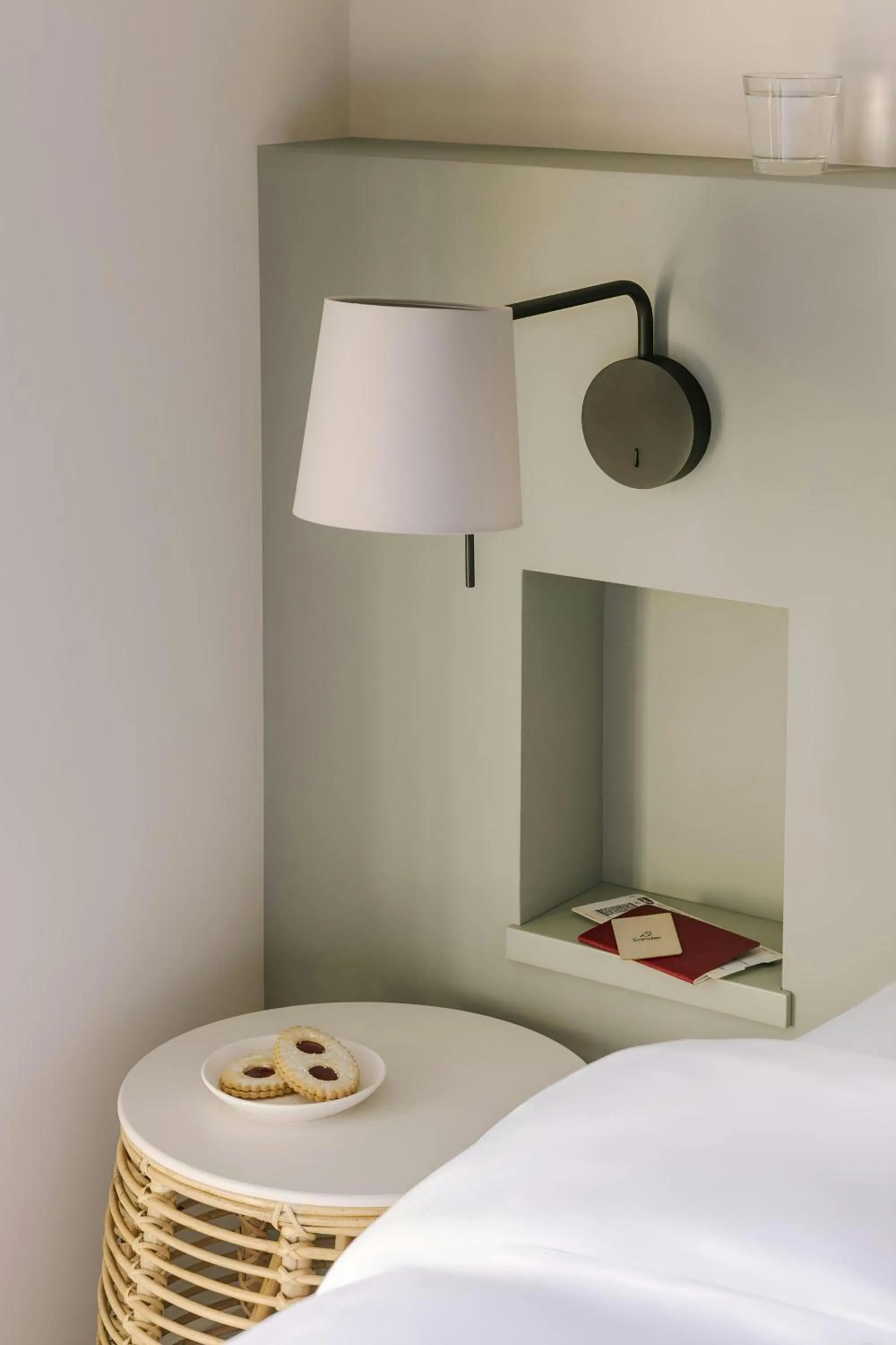 Bedroom, Bed in Yelo Mozart Hotel Les Musiciens, Sonder by Marriott Bonvoy