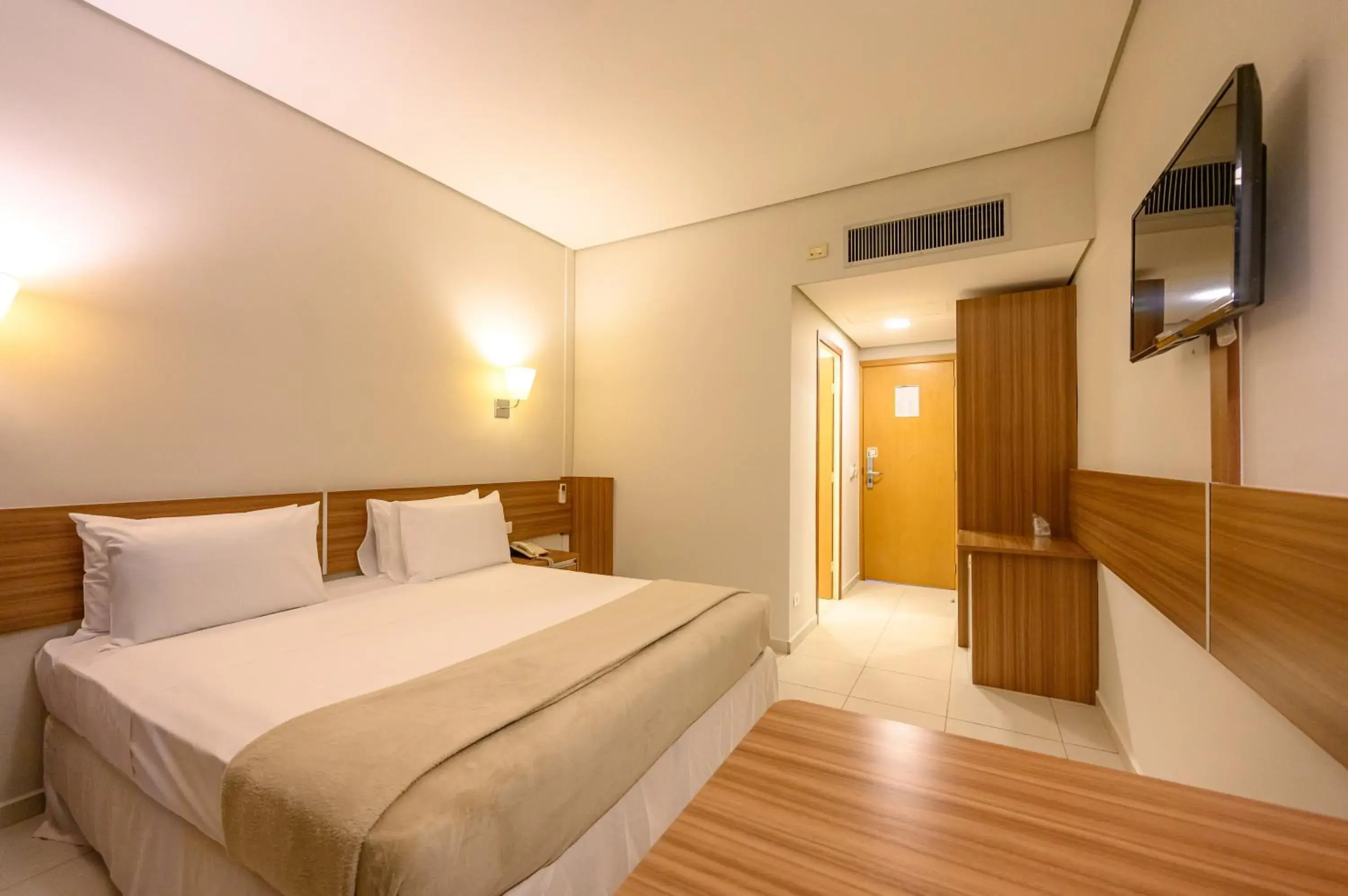 Superior Double Room - single occupancy in UniHotel Salto Superior Double Room - single occupancy in UniHotel Salto