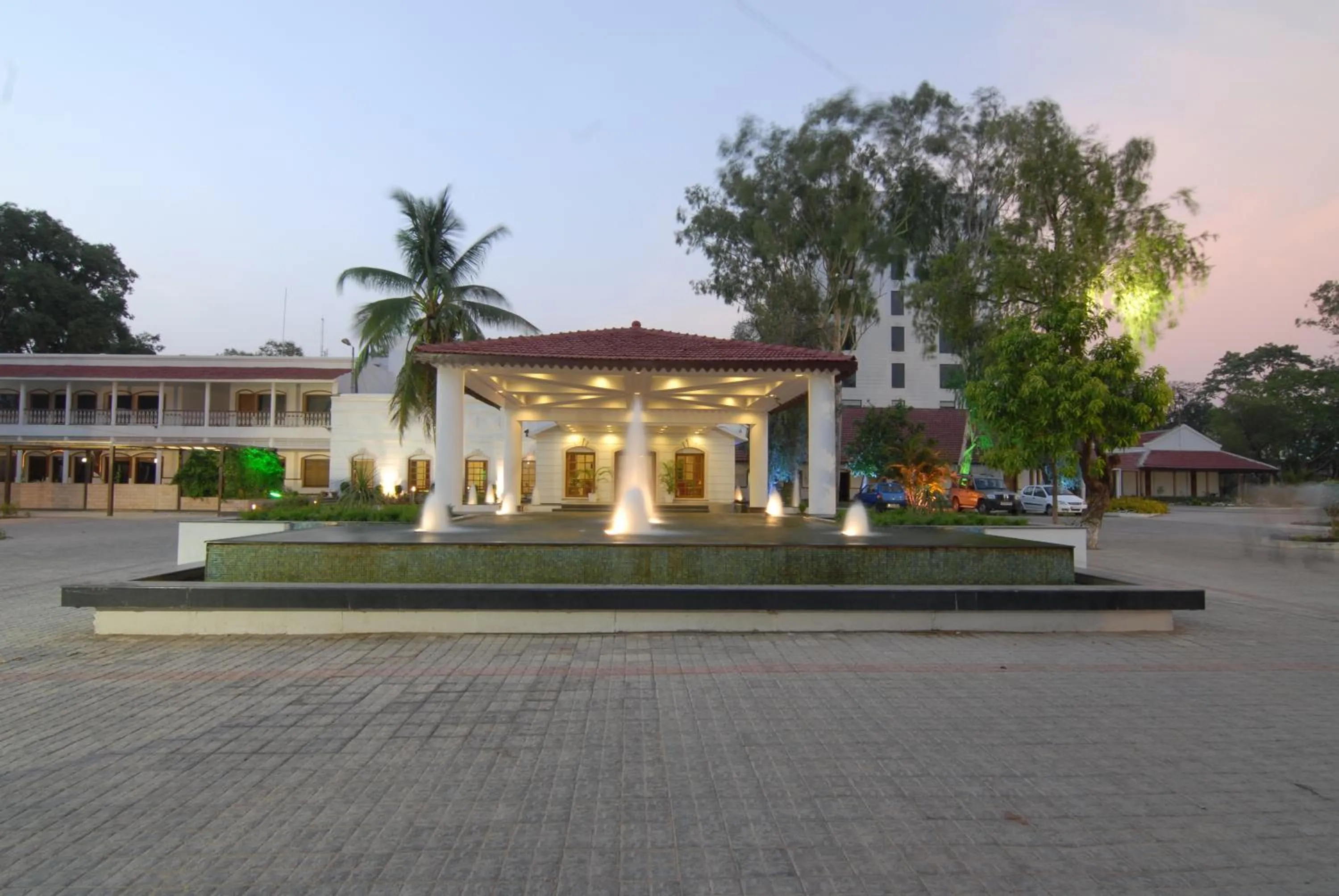 Facade/entrance in Chanakya Bnr Hotel