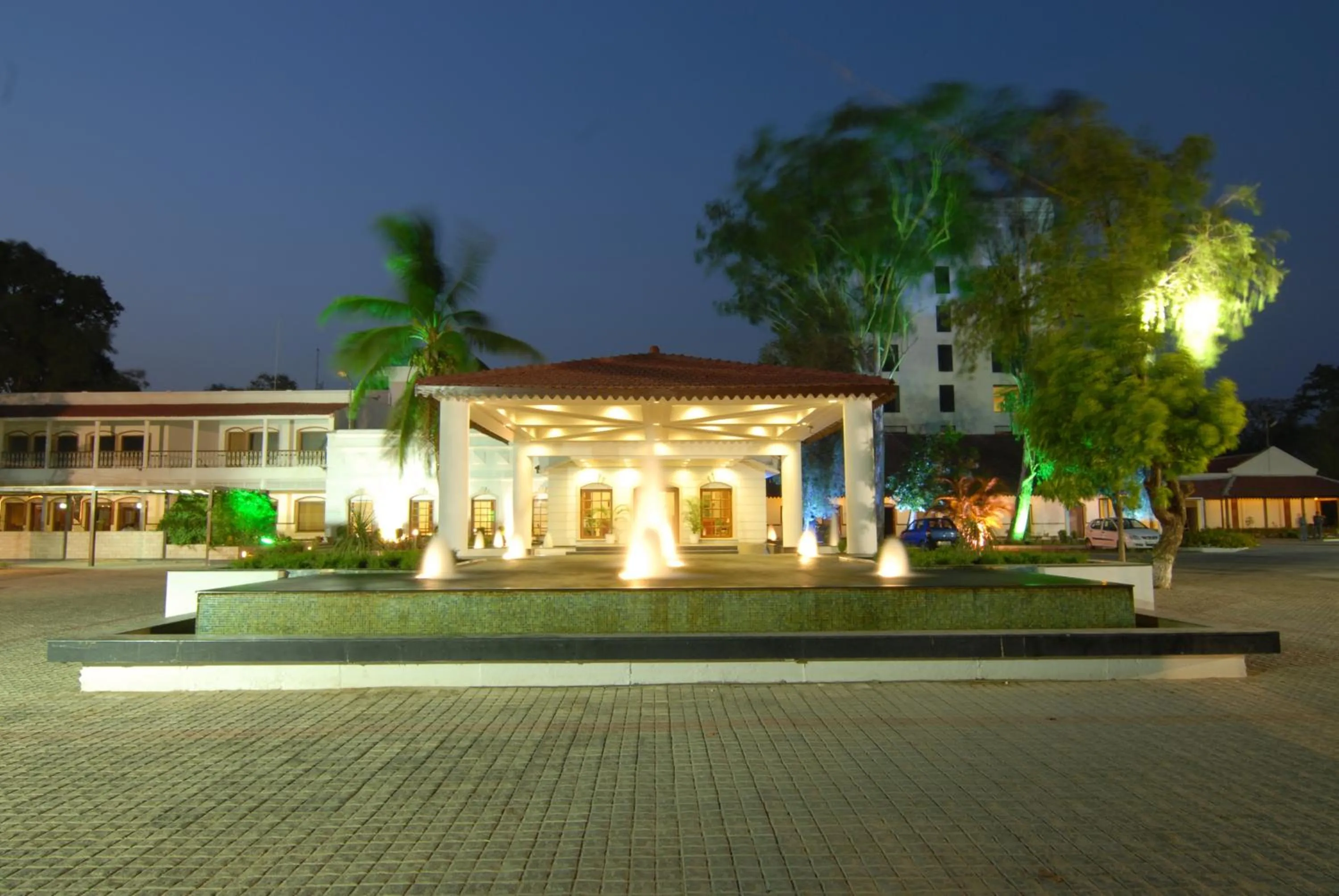 Facade/entrance in Chanakya Bnr Hotel