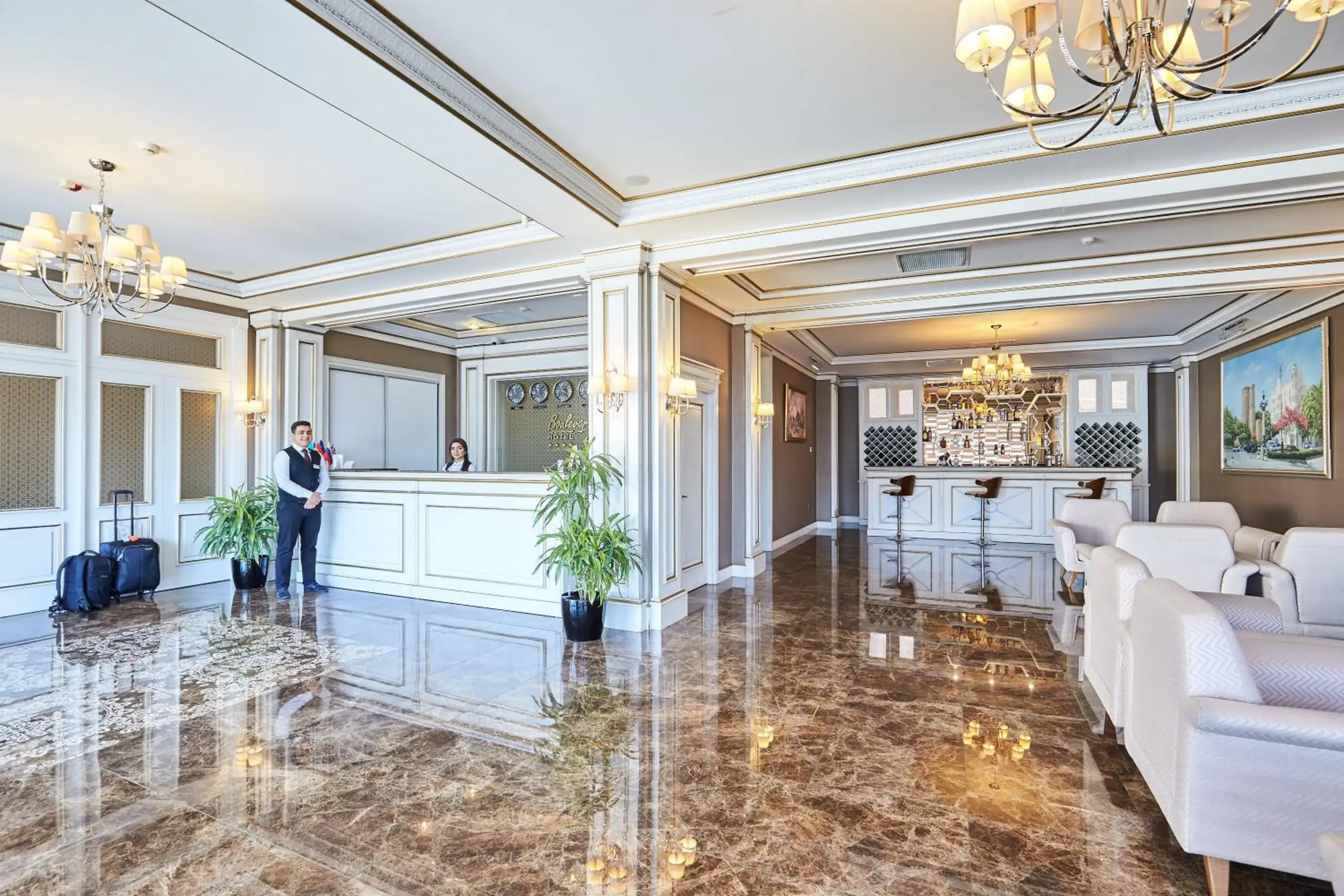 Living room, Lobby/Reception in Boulevard Side Hotel Living room, Lobby/Reception in Boulevard Side Hotel