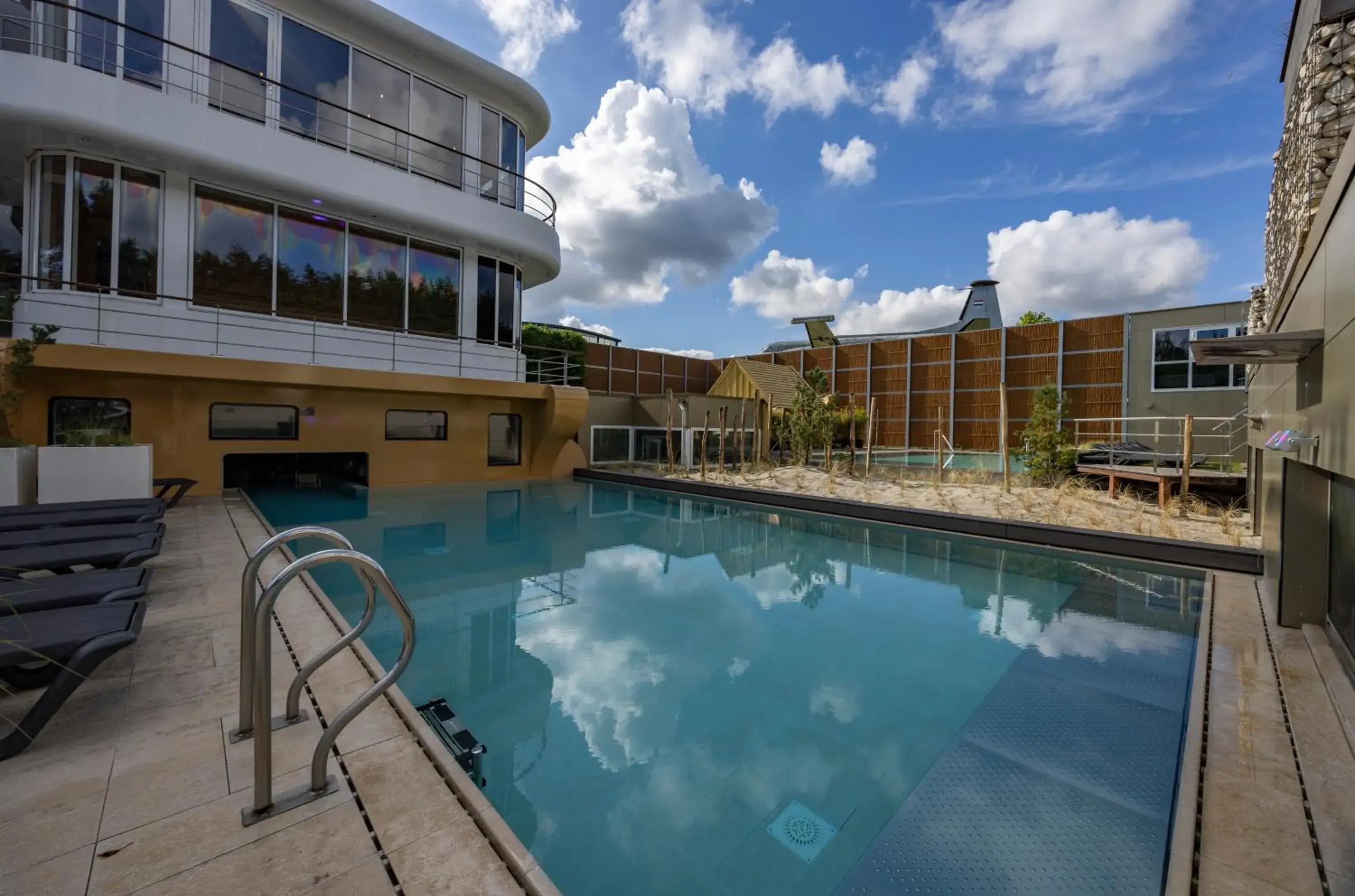 Spa and wellness centre/facilities in Fletcher Wellness-Hotel Brabant-Mill Spa and wellness centre/facilities in Fletcher Wellness-Hotel Brabant-Mill