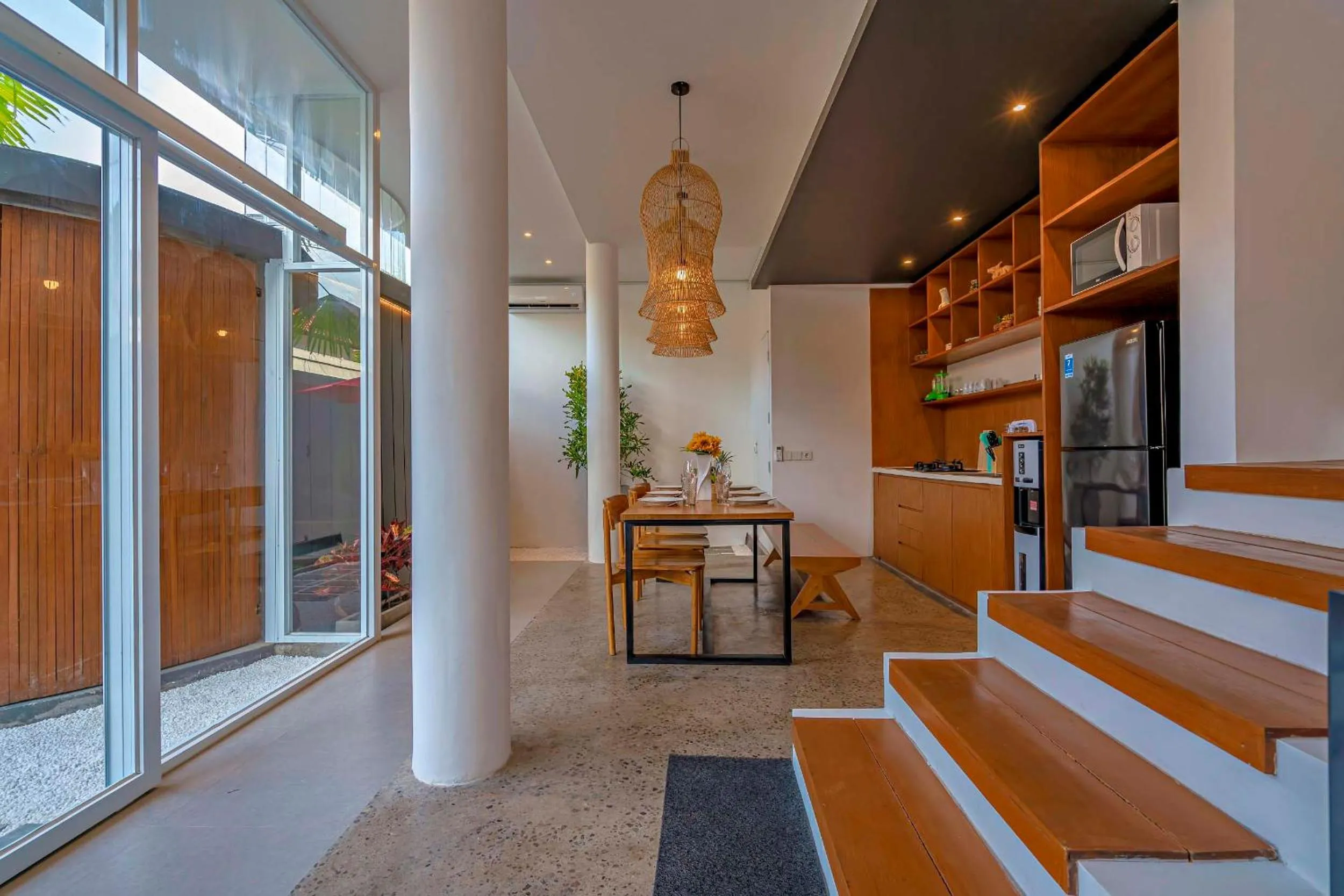 Dining area in Villa Kemiri - Canggu near Batu Bolong Beach