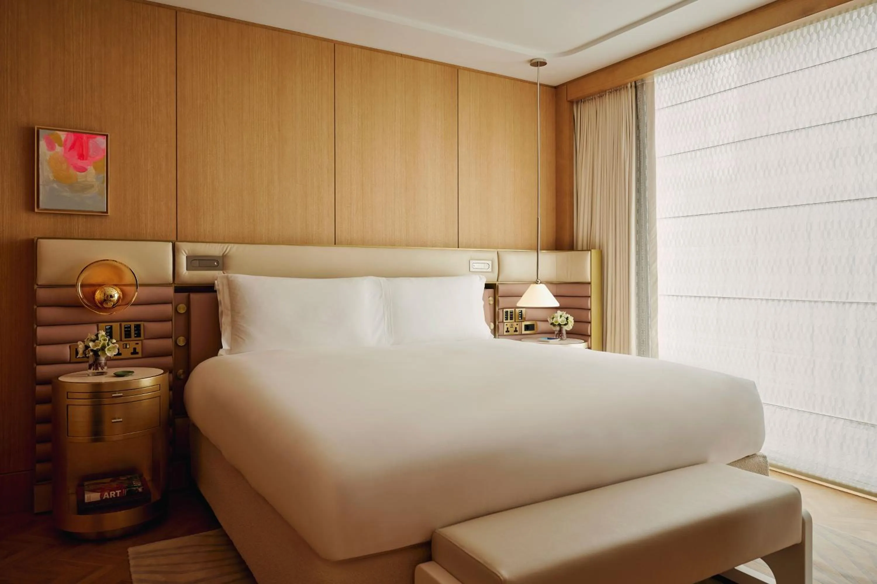 Bedroom, Bed in The Emory, Maybourne