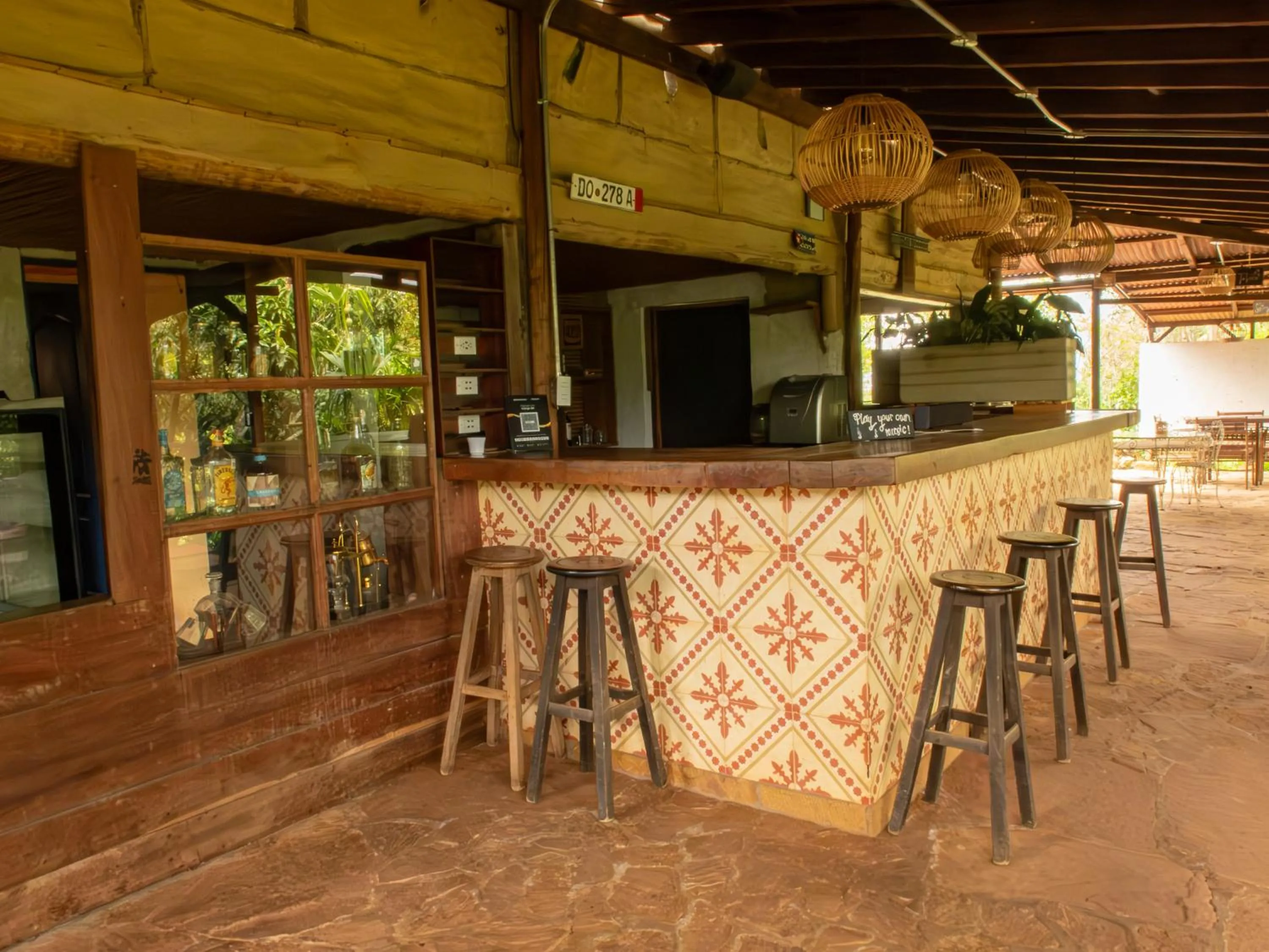 Restaurant/places to eat in REFUGIO LA ROCA